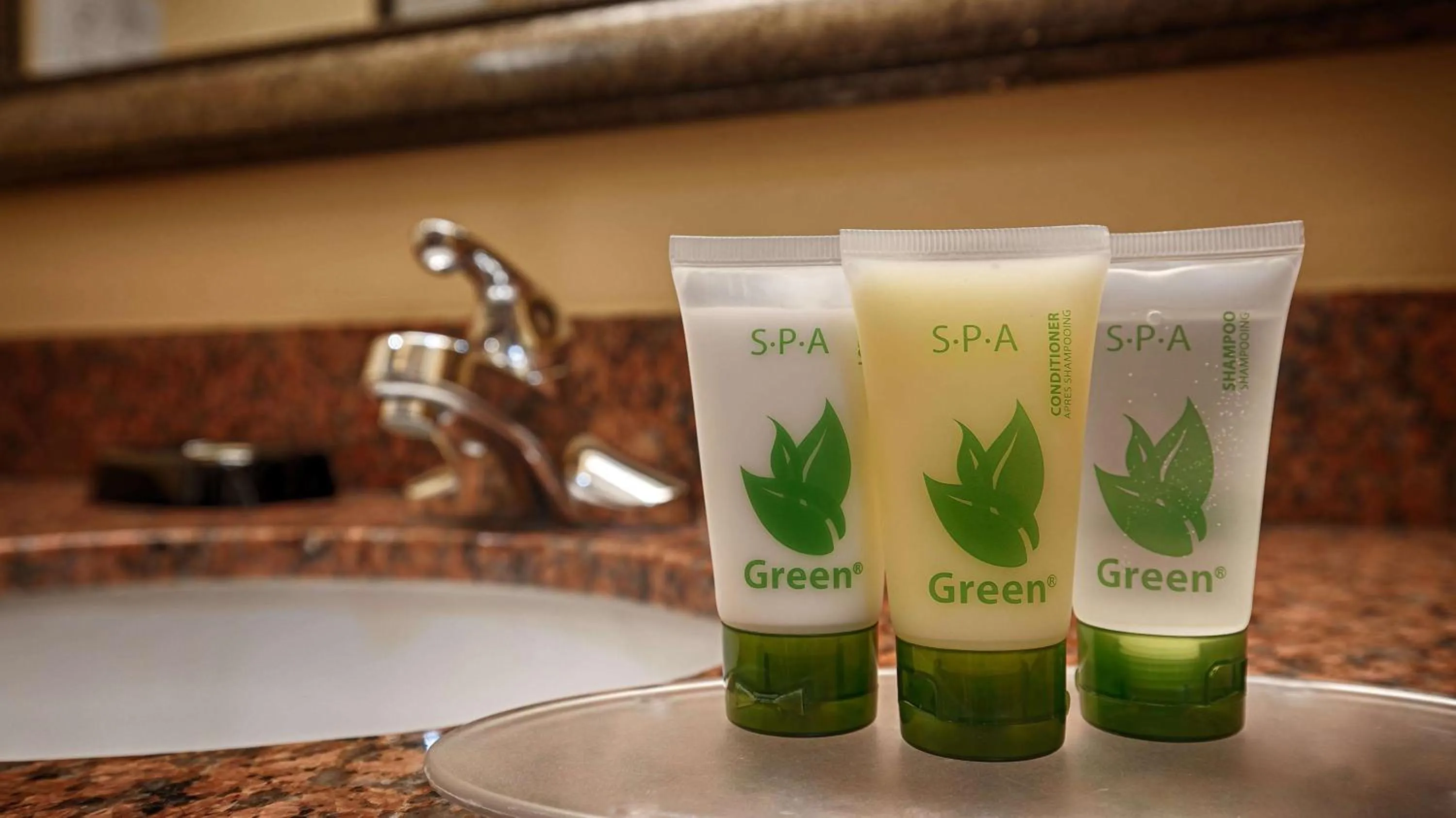 Bathroom in Best Western Plus Manvel Inn & Suites