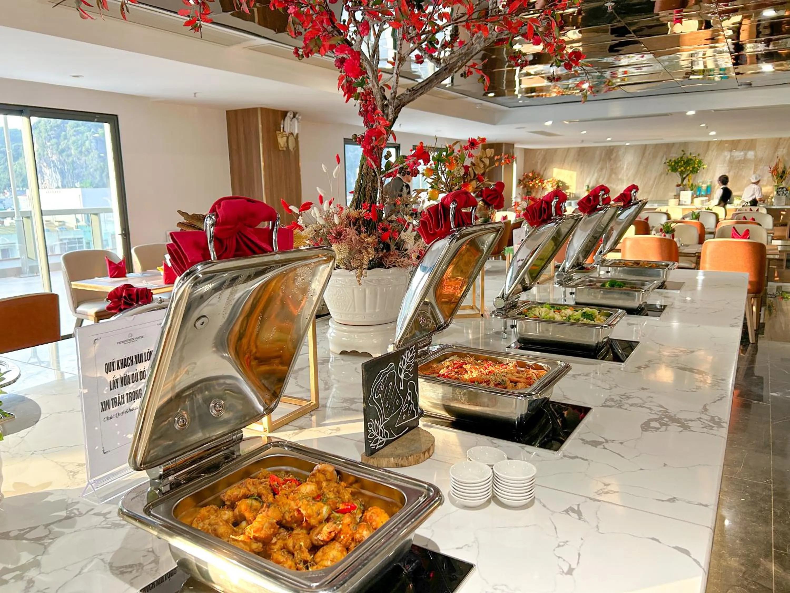 Buffet breakfast in Paddington Hotel Halong Bayview