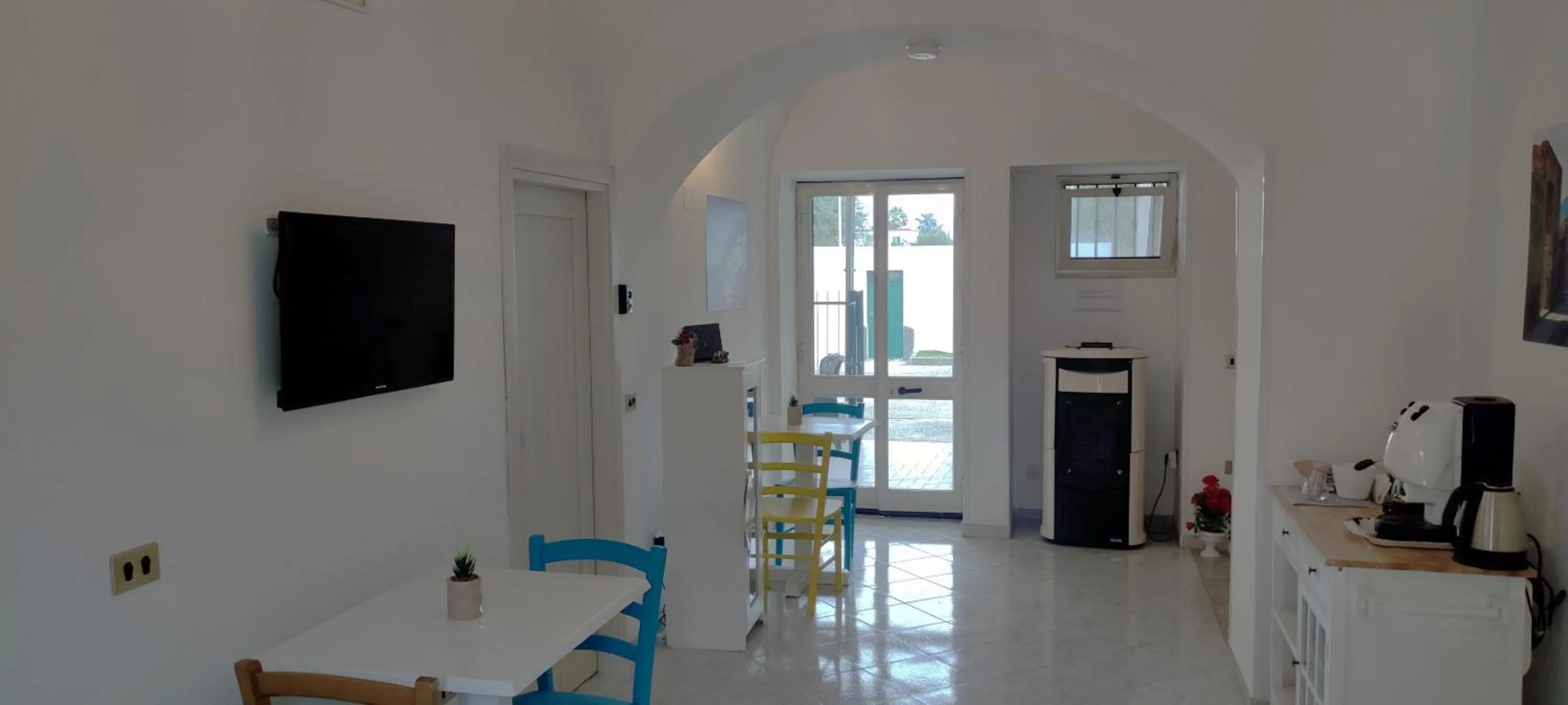 Seating area in Il Cortile