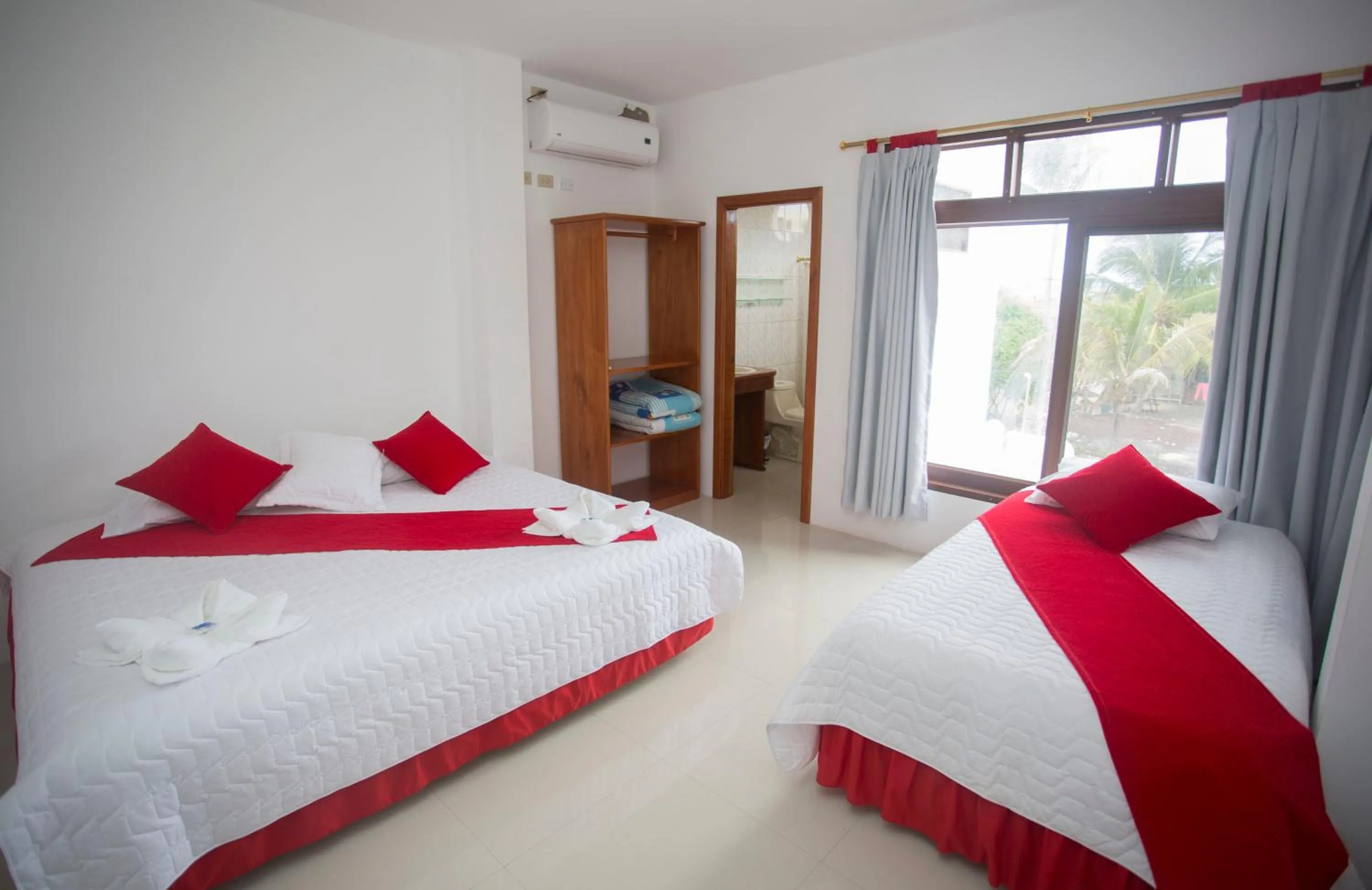 Bed in Gran Hostal Tintorera