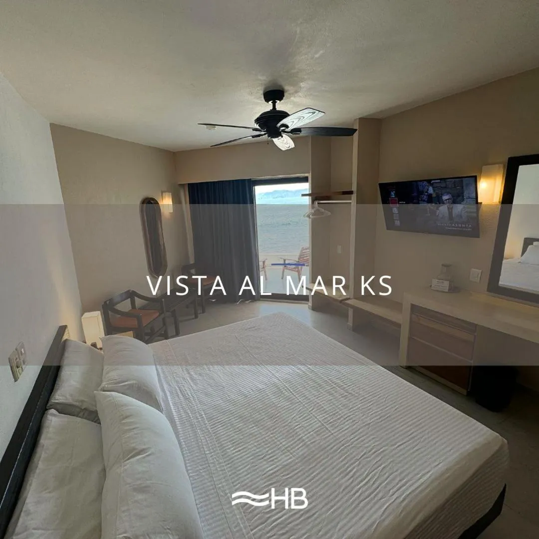 Bed in Hotel Barra de Navidad