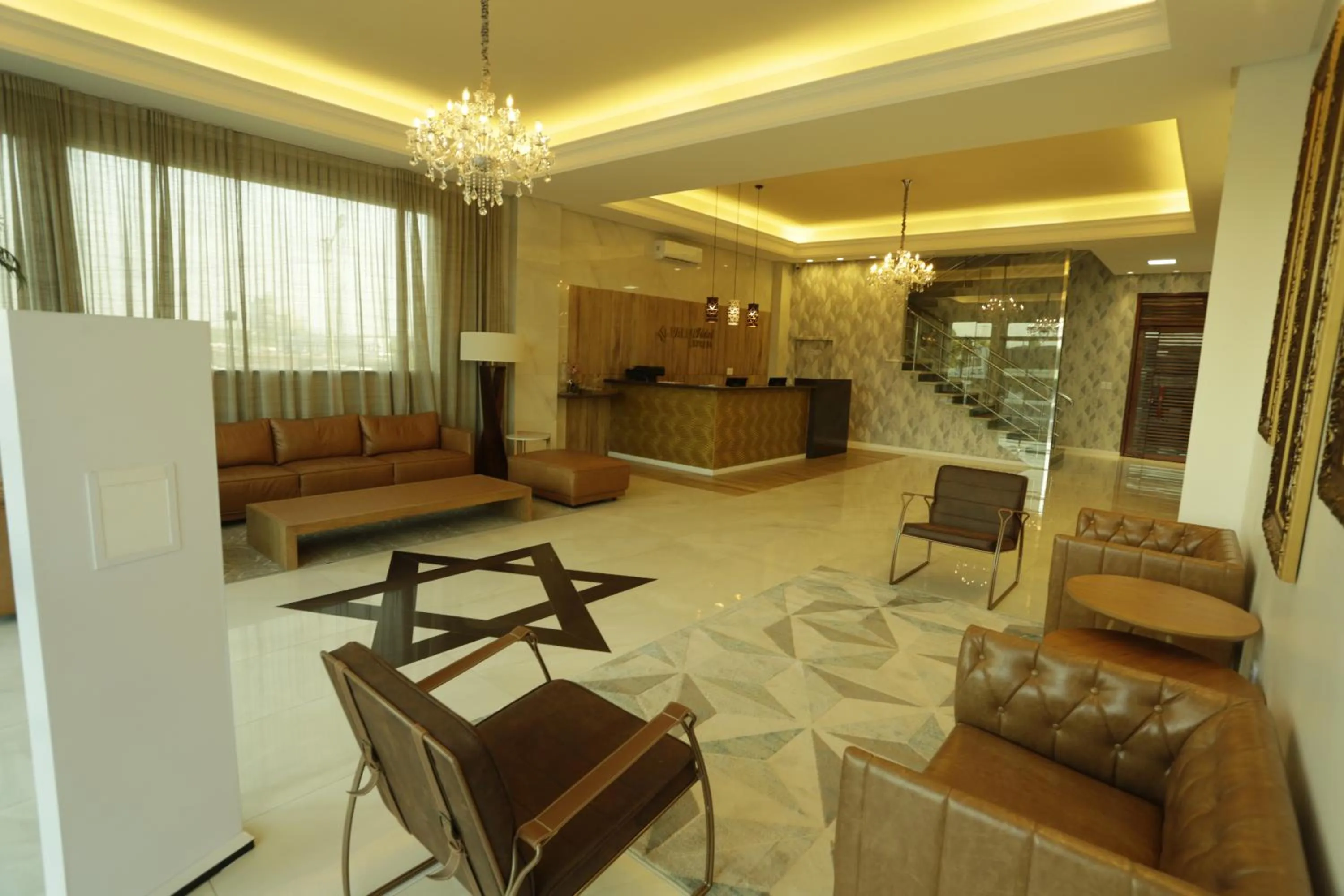 Lobby or reception in Valen Porto Hotel São Luís