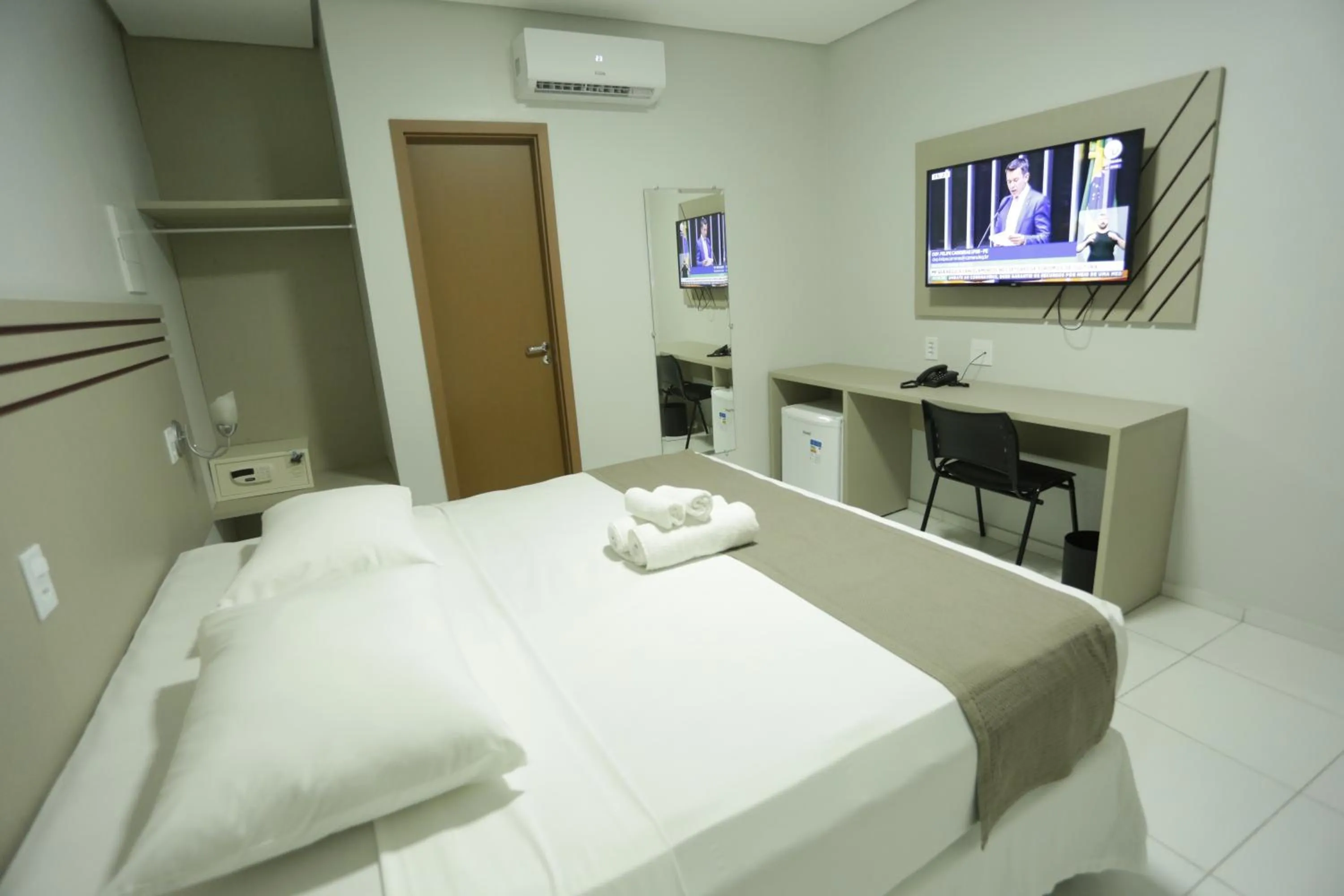 Bed in Valen Porto Hotel São Luís