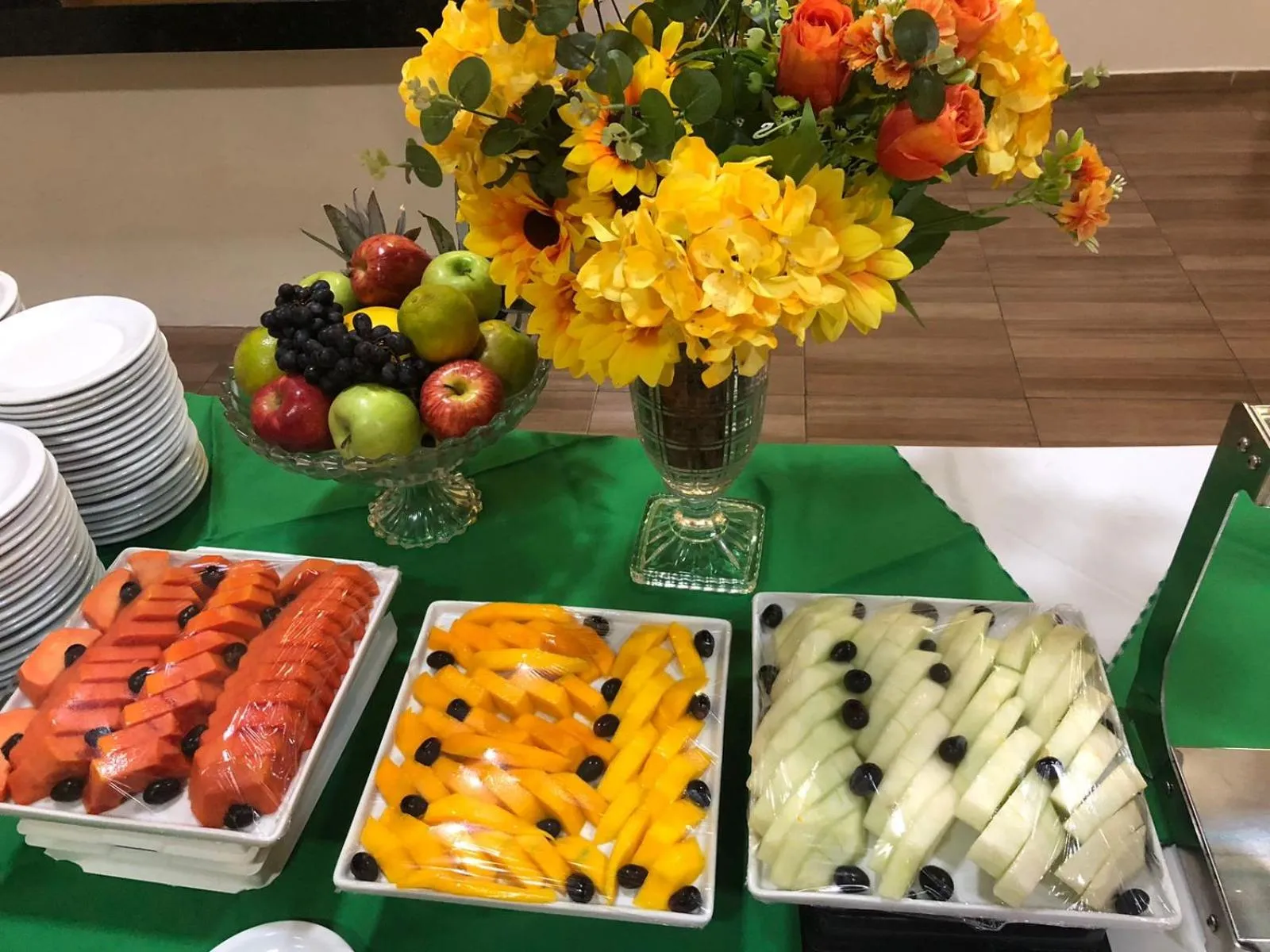 Breakfast in Valen Porto Hotel São Luís