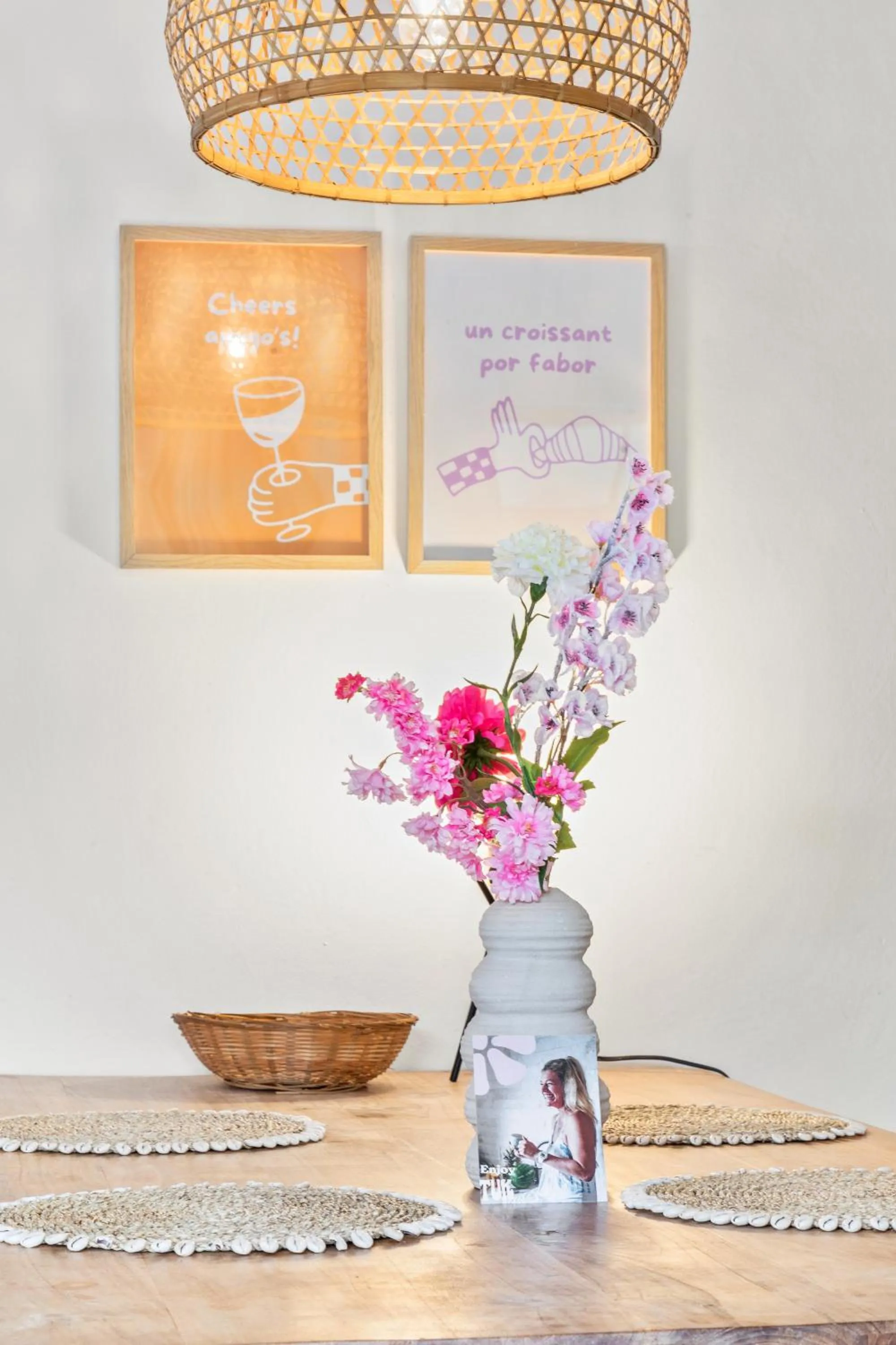 Dining area in TUK Tropical Boutique Resort Jan Thiel