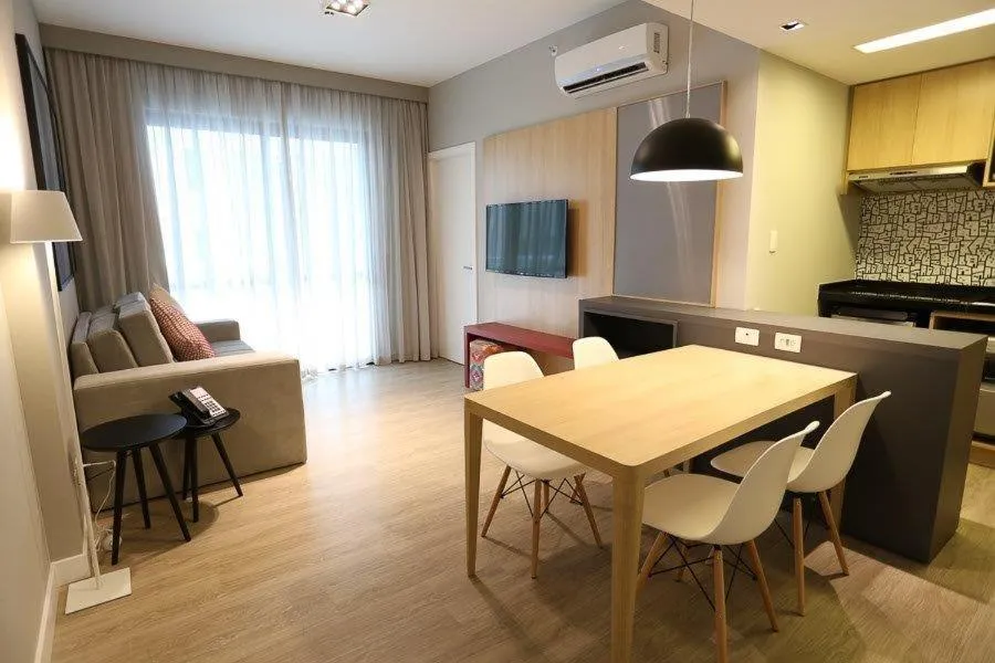 Kitchen or kitchenette in Astron Suítes Mondial Salvador by Nobile