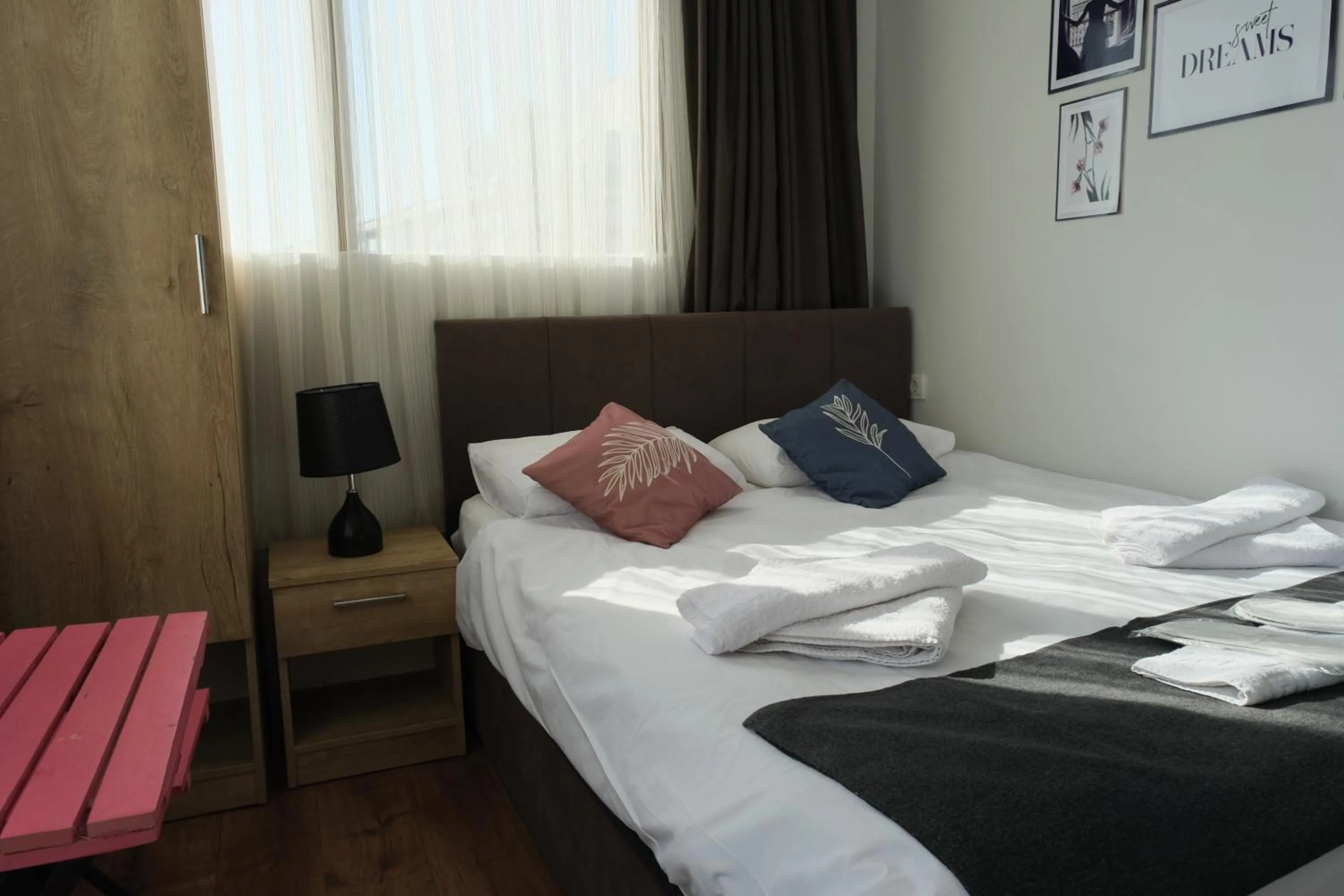 Photo of the whole room in Kondoskali Hotel