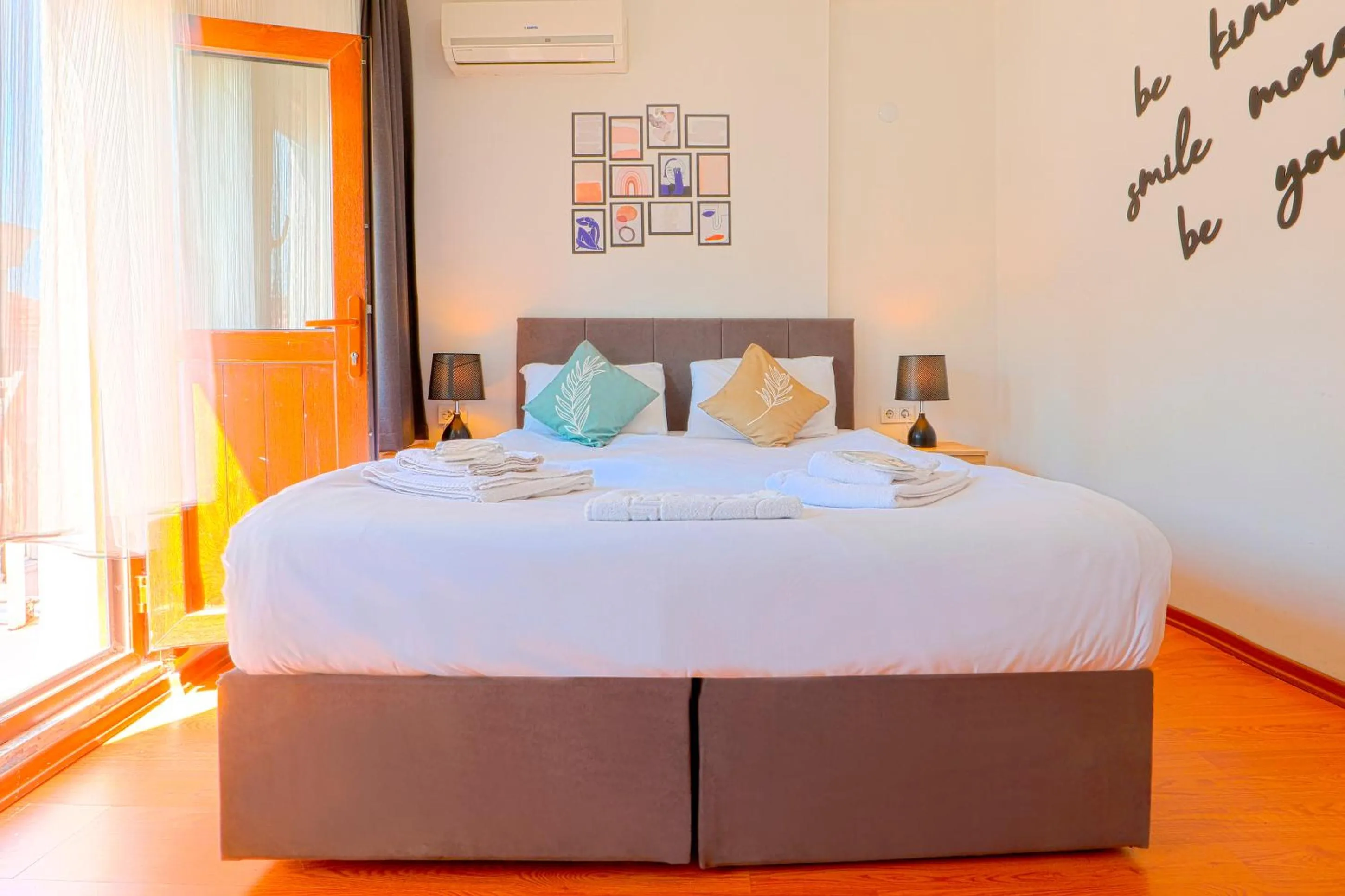 Bed in Kondoskali Hotel