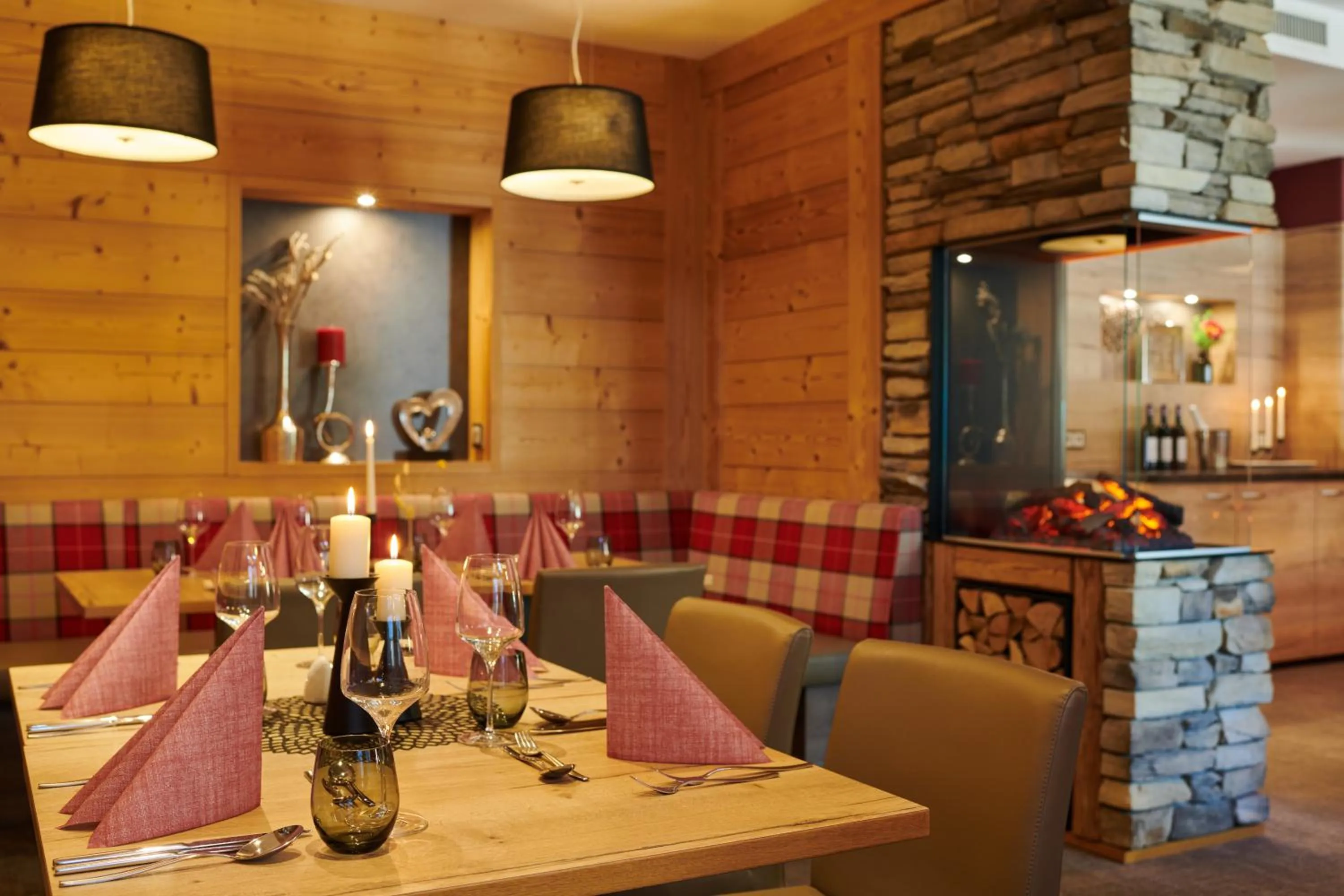 Restaurant/places to eat in Parkhotel Neustadt