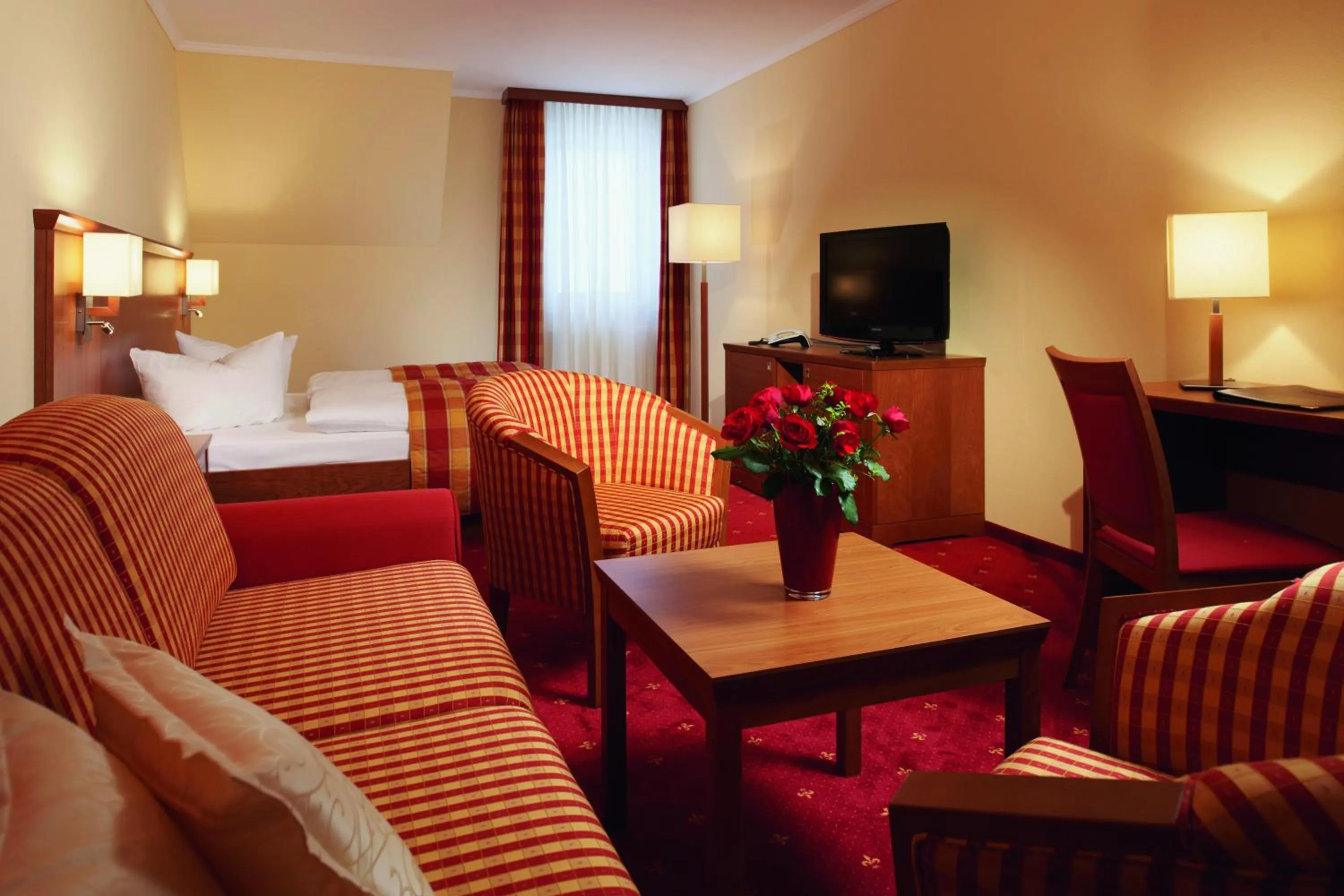 Photo of the whole room, Bed in Parkhotel Neustadt