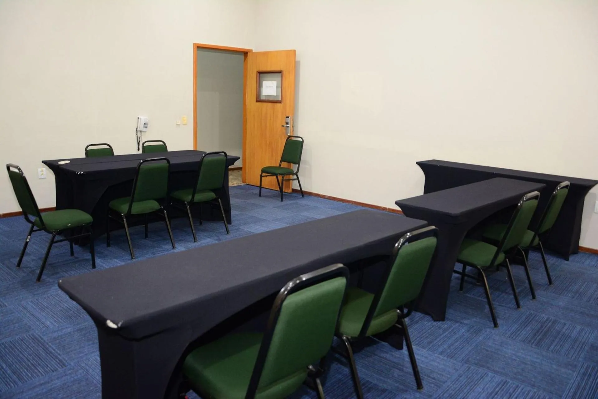 Meeting/conference room in Natal Plaza requinte, conforto e vista para o mar