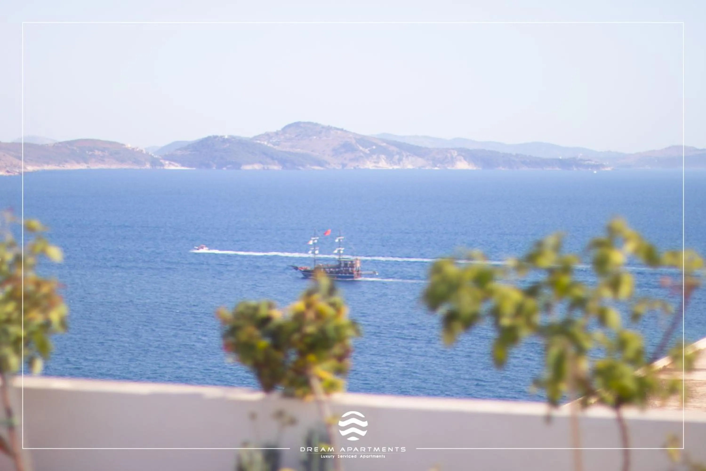 Day in DREAM APARTMENTS Saranda