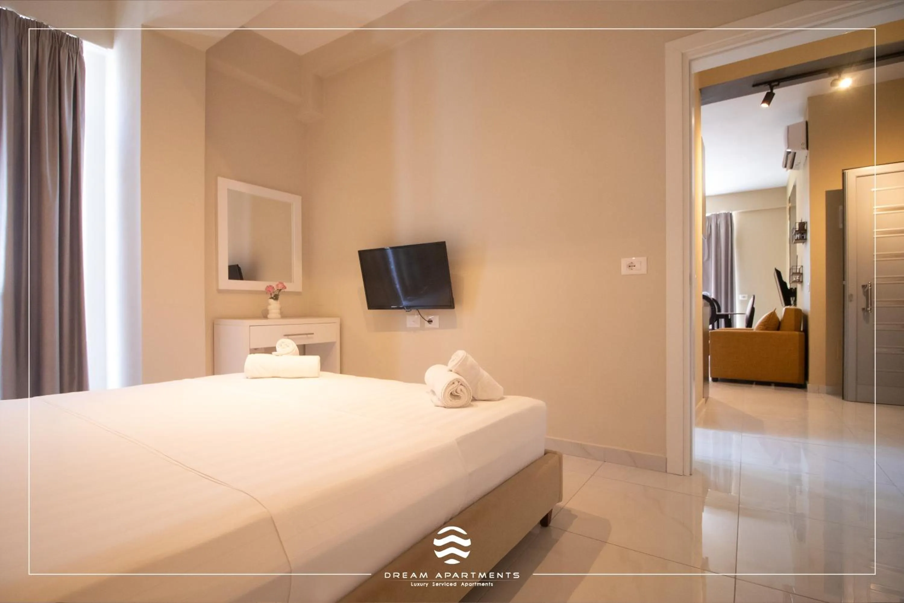 Photo of the whole room, Bed in DREAM APARTMENTS Saranda