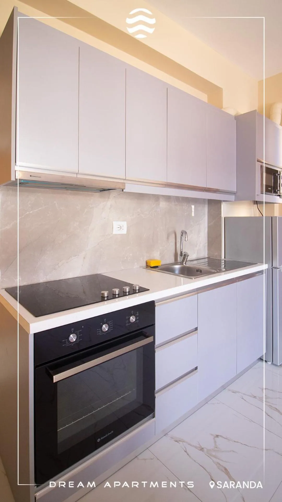 Kitchen or kitchenette in DREAM APARTMENTS Saranda