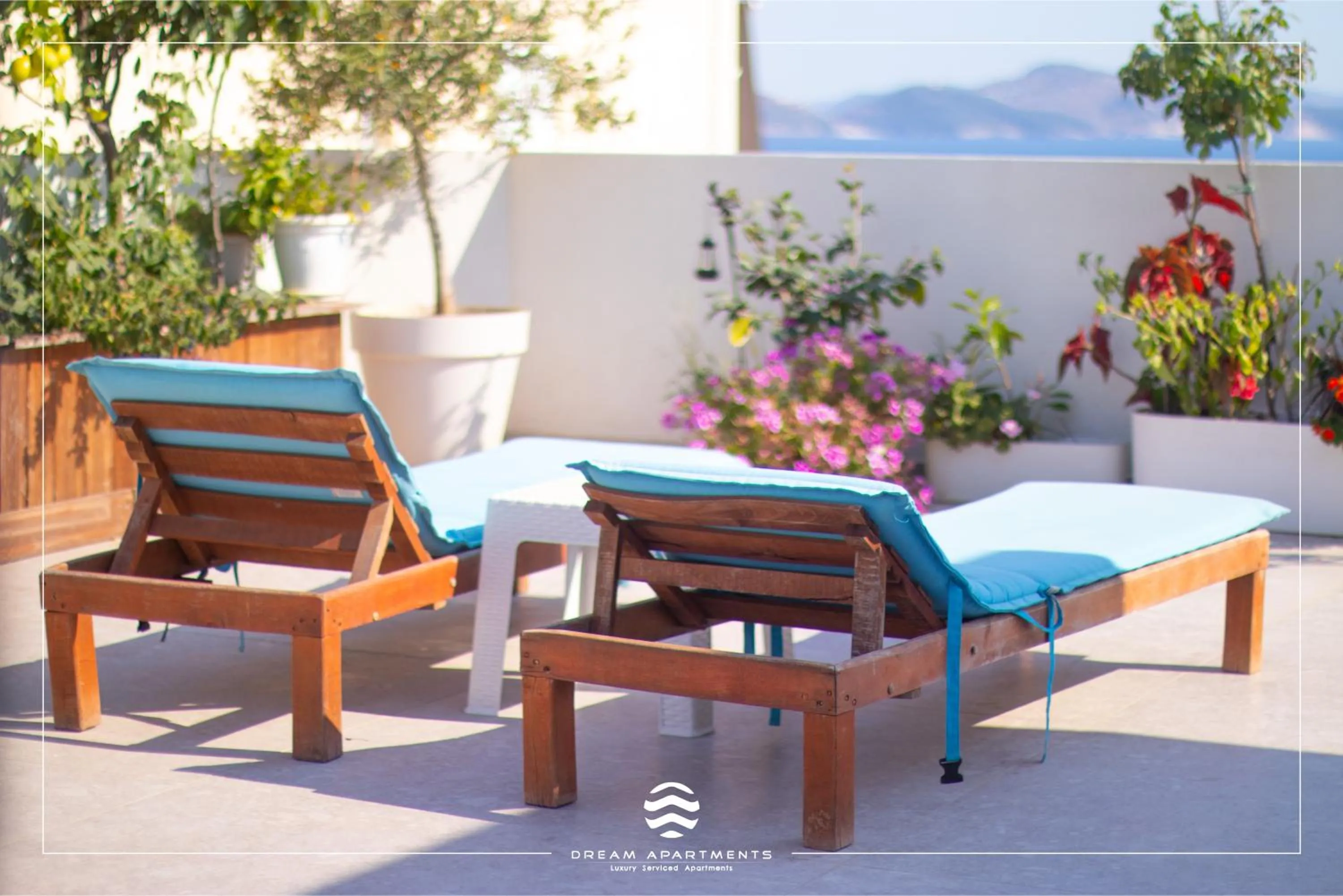 Day in DREAM APARTMENTS Saranda