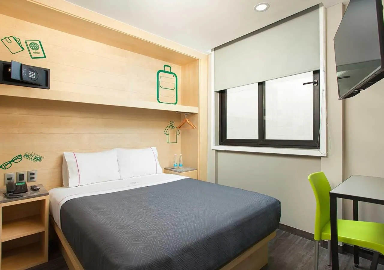 Bed in Hotel MX zócalo CDMX, Trademark Collection by Wyndham