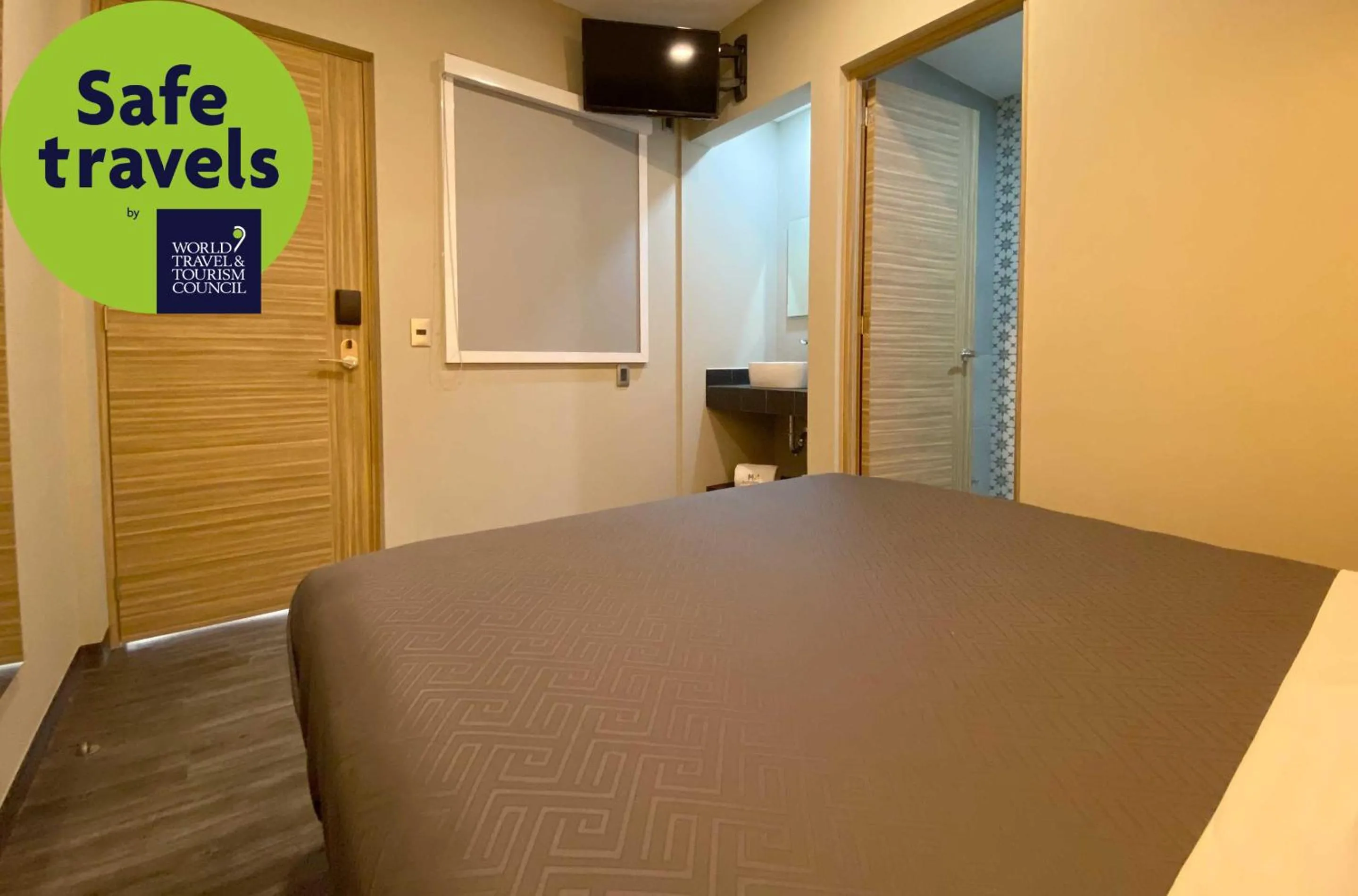 Photo of the whole room, Bed in Hotel MX zócalo CDMX, Trademark Collection by Wyndham