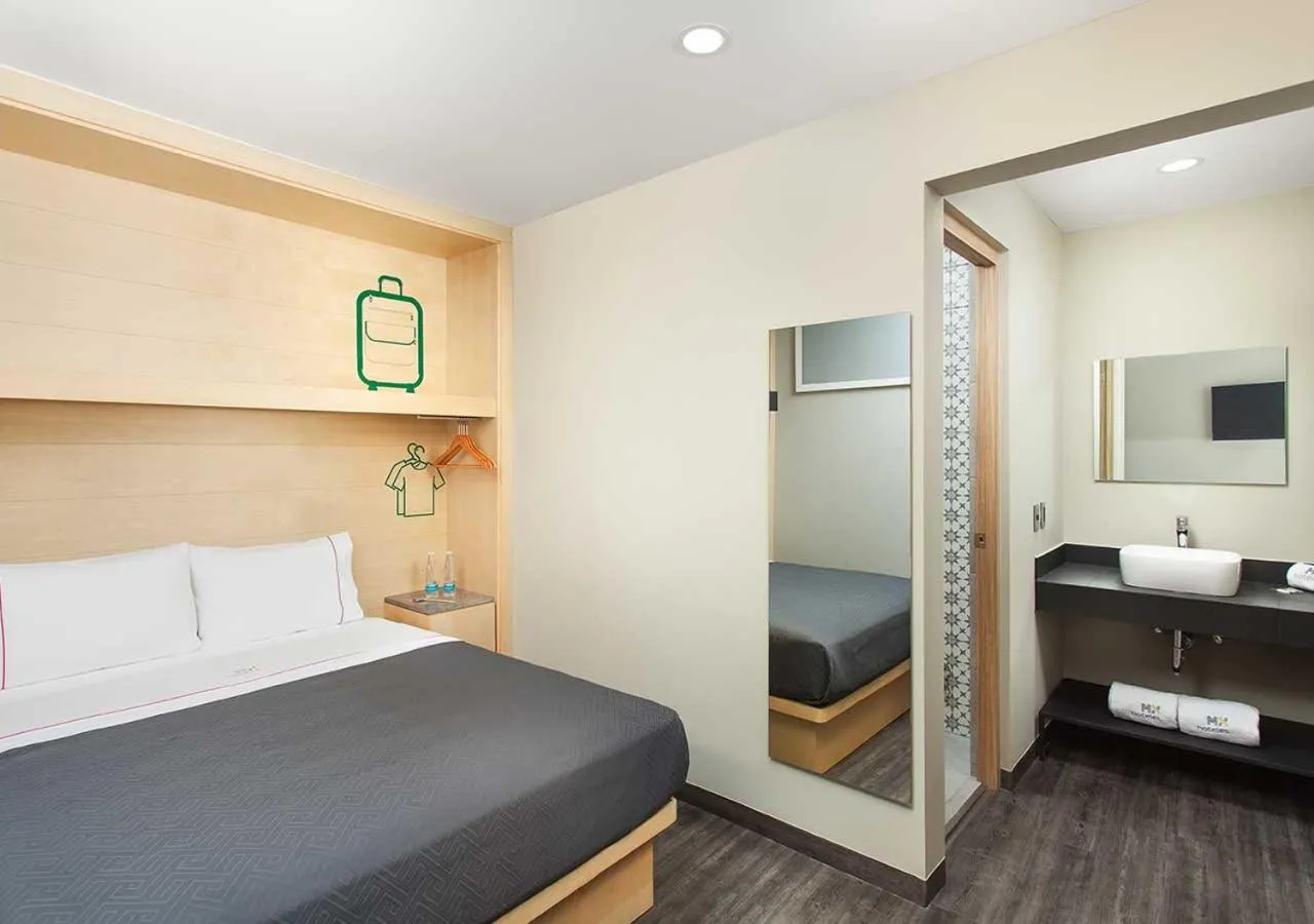 Bed in Hotel MX zócalo CDMX, Trademark Collection by Wyndham