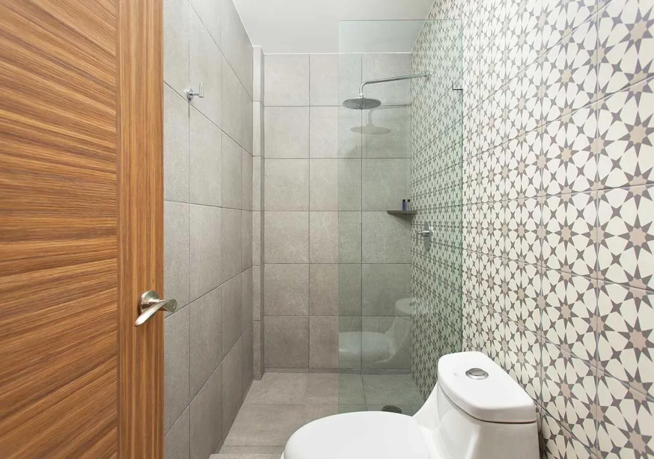 Bathroom in Hotel MX zócalo CDMX, Trademark Collection by Wyndham