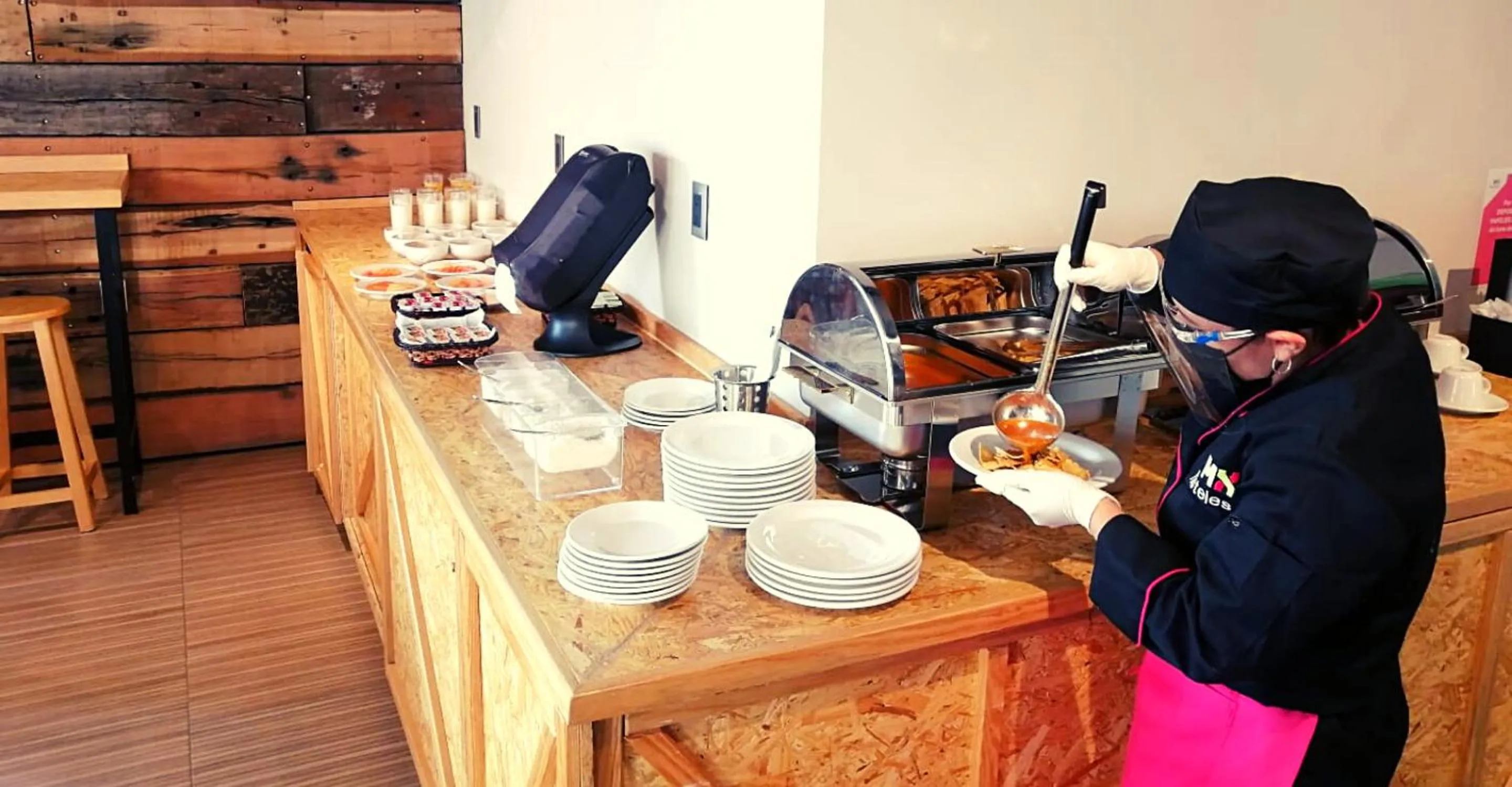 Breakfast in Hotel MX zócalo CDMX, Trademark Collection by Wyndham