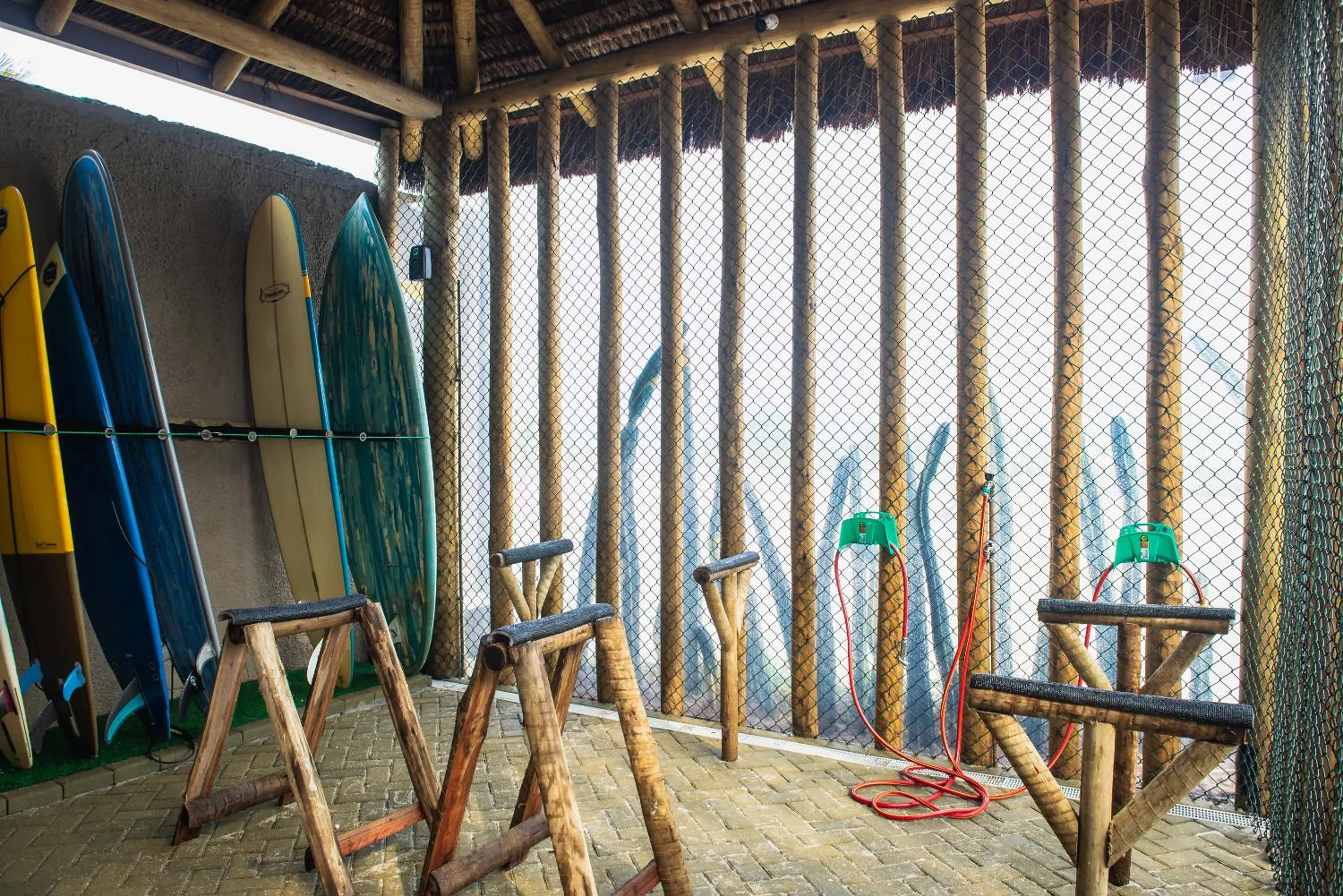 Property building in Longboard Paradise Surf Club