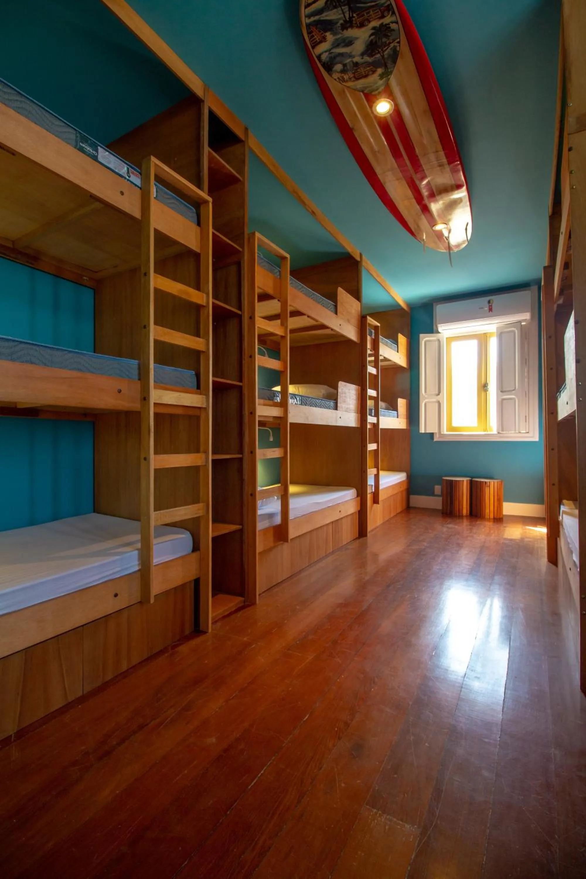 Bedroom, Bed in Longboard Paradise Surf Club