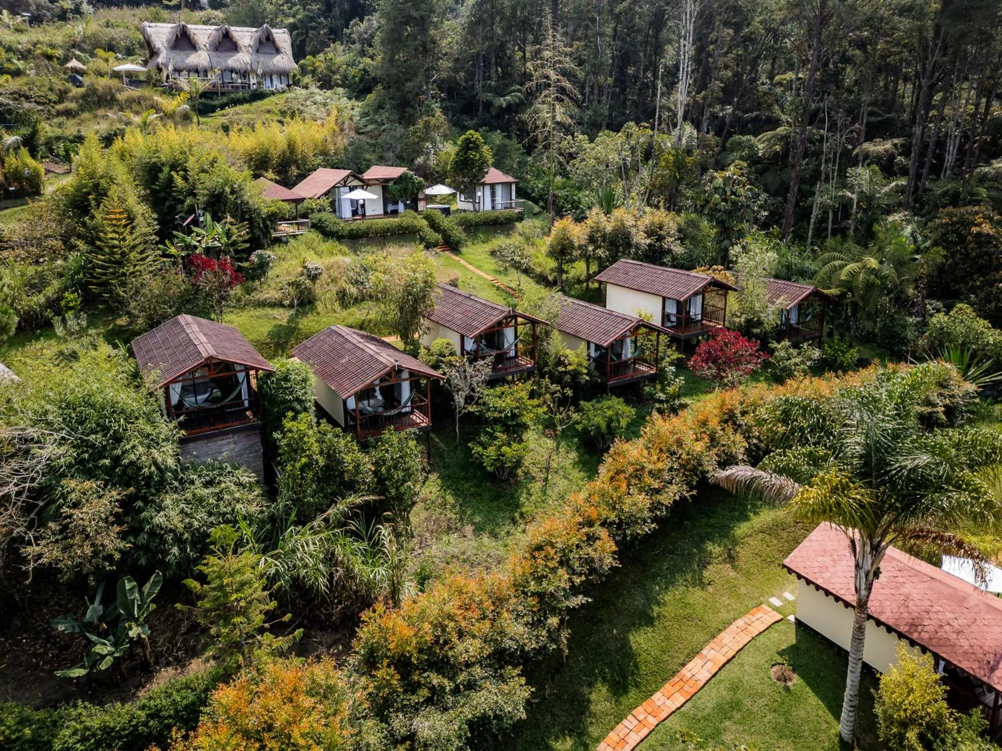 Pietrasanta hotel campestre frente a la represa del Peñol y Guatape