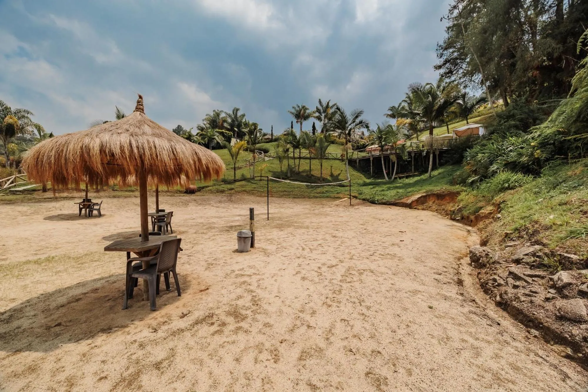 Pietrasanta hotel campestre frente a la represa del Peñol y Guatape