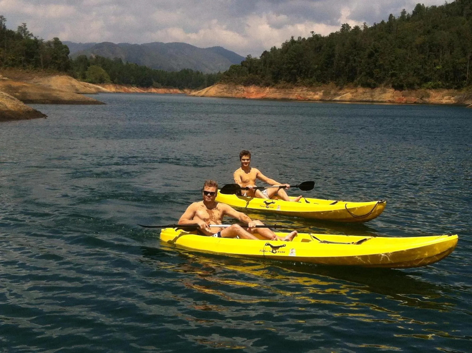 Pietrasanta hotel campestre frente a la represa del Peñol y Guatape