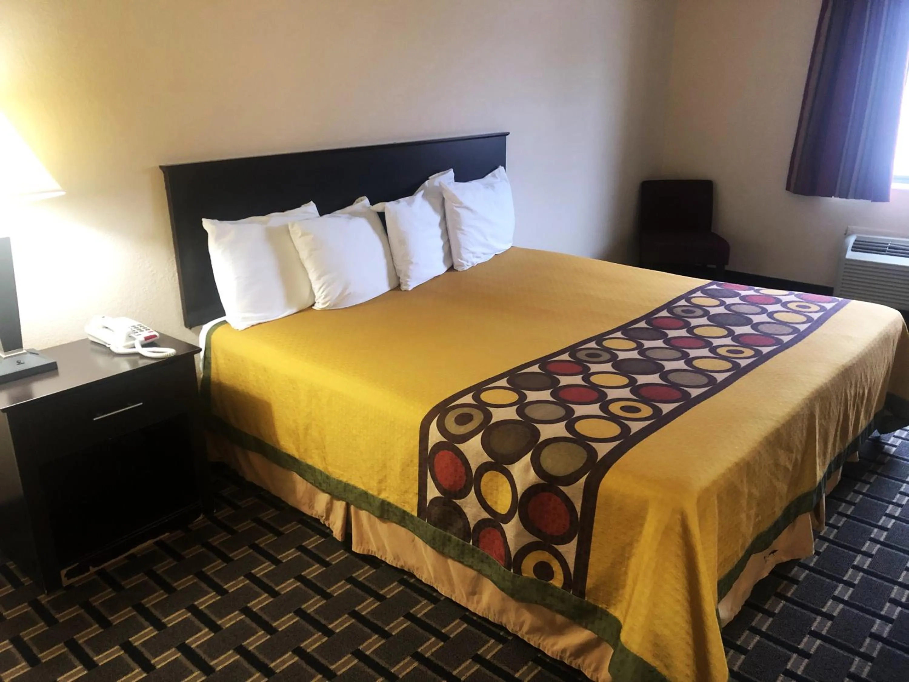 Bedroom, Bed in Hotel 7 Inn Vienna