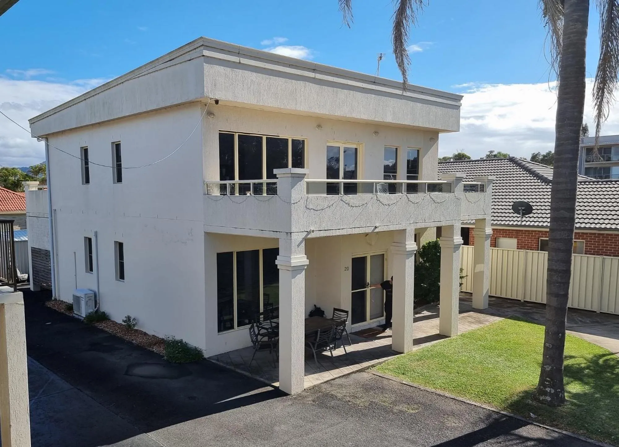 Property building in Ocean Parade Motel