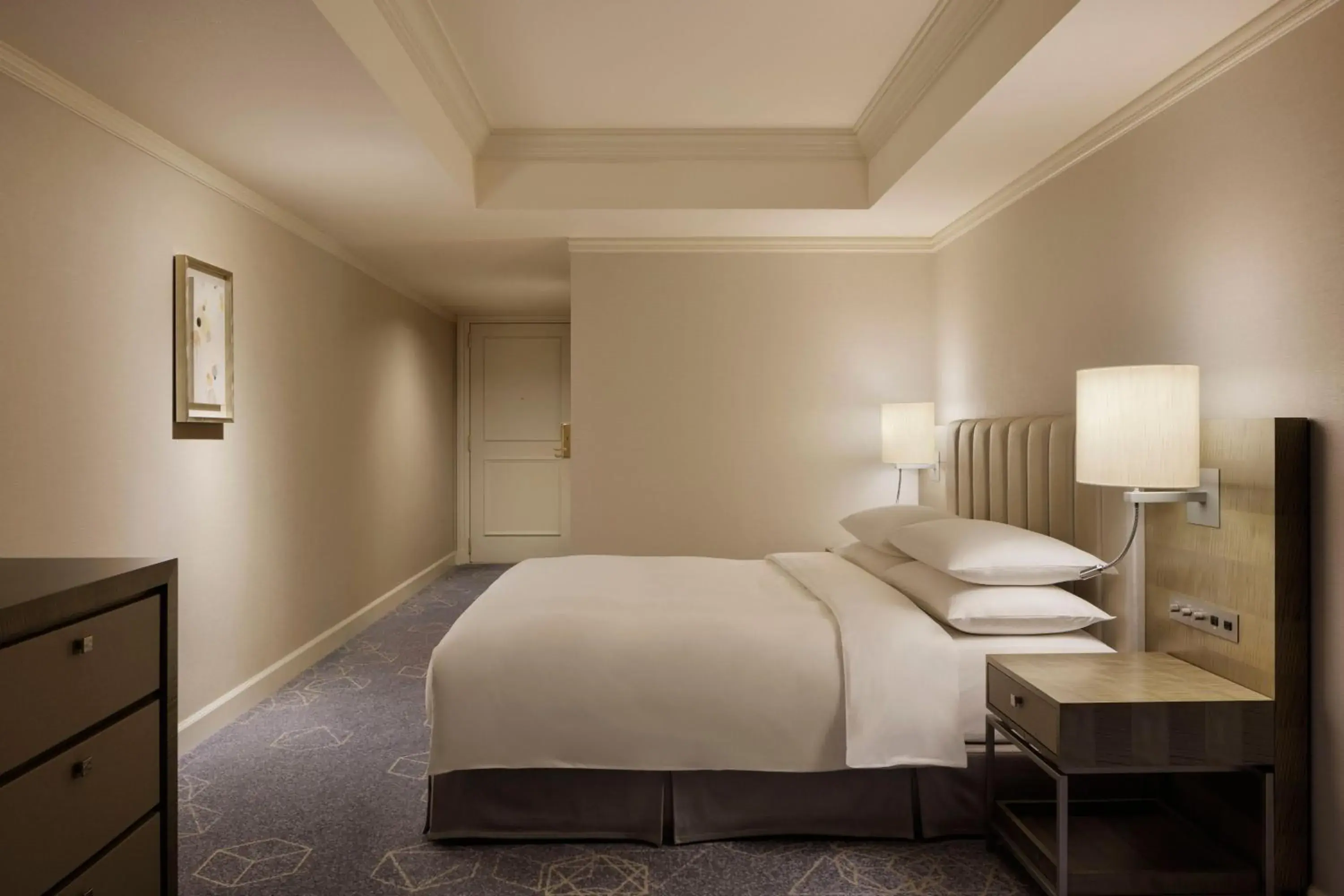 Queen or Twin Room - single occupancy - Smoking in Nagoya Marriott Associa Hotel Queen or Twin Room - single occupancy - Smoking in Nagoya Marriott Associa Hotel