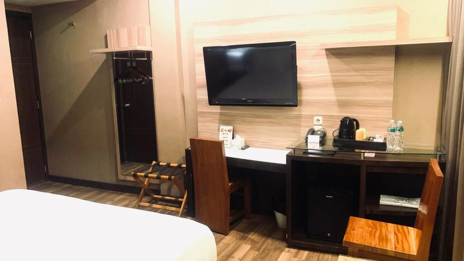 Bed in Oxville Hotel