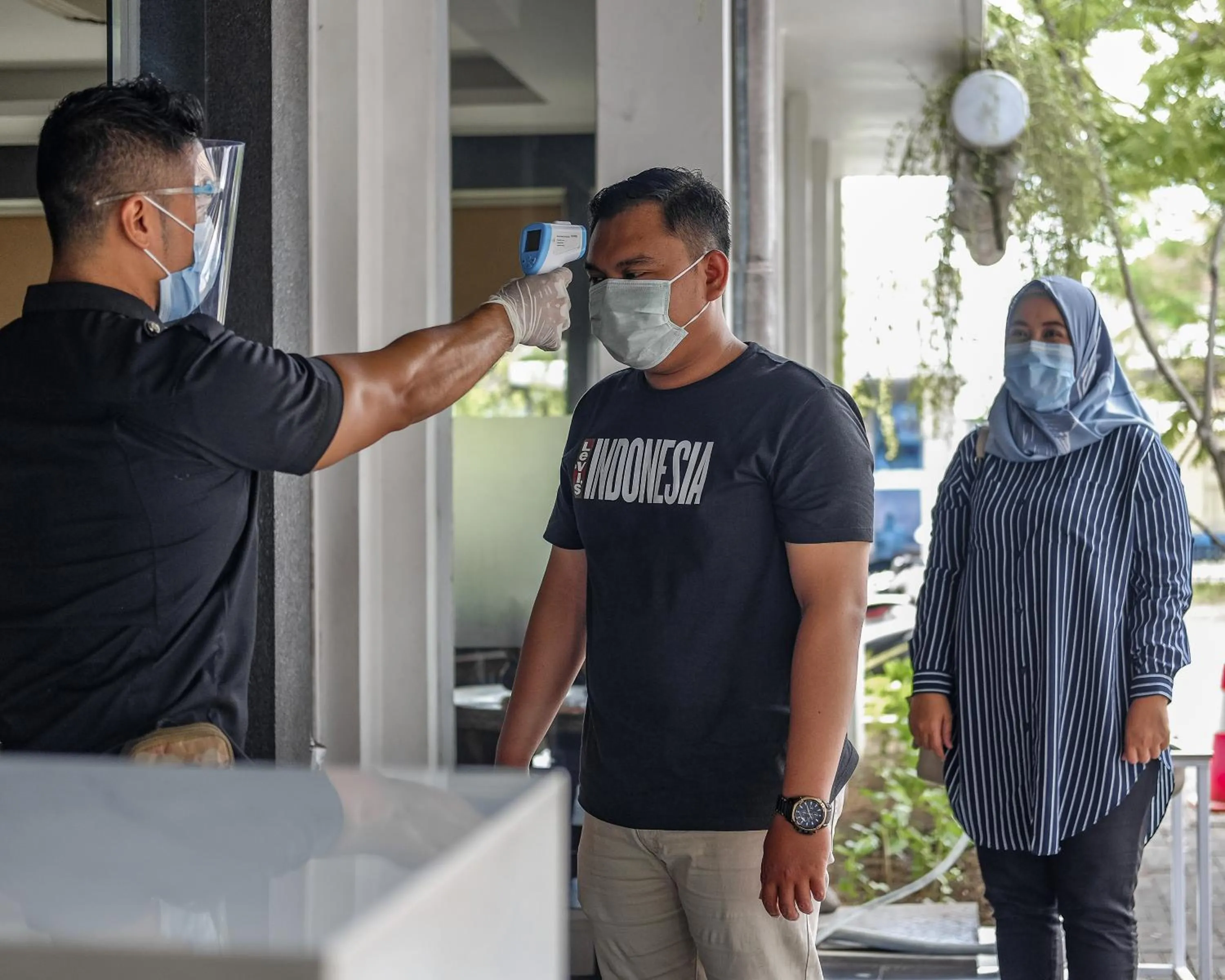 Guests in Oxville Hotel