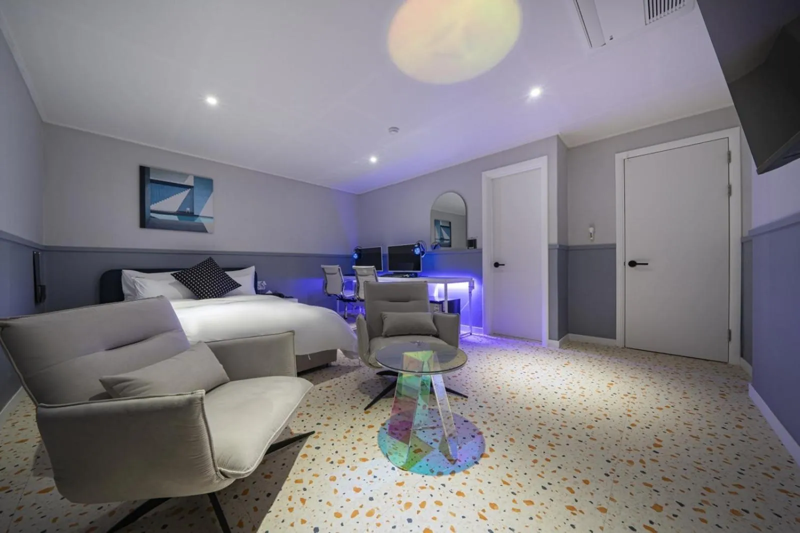 Bed in Goyo37 Hotel Osan by Aank