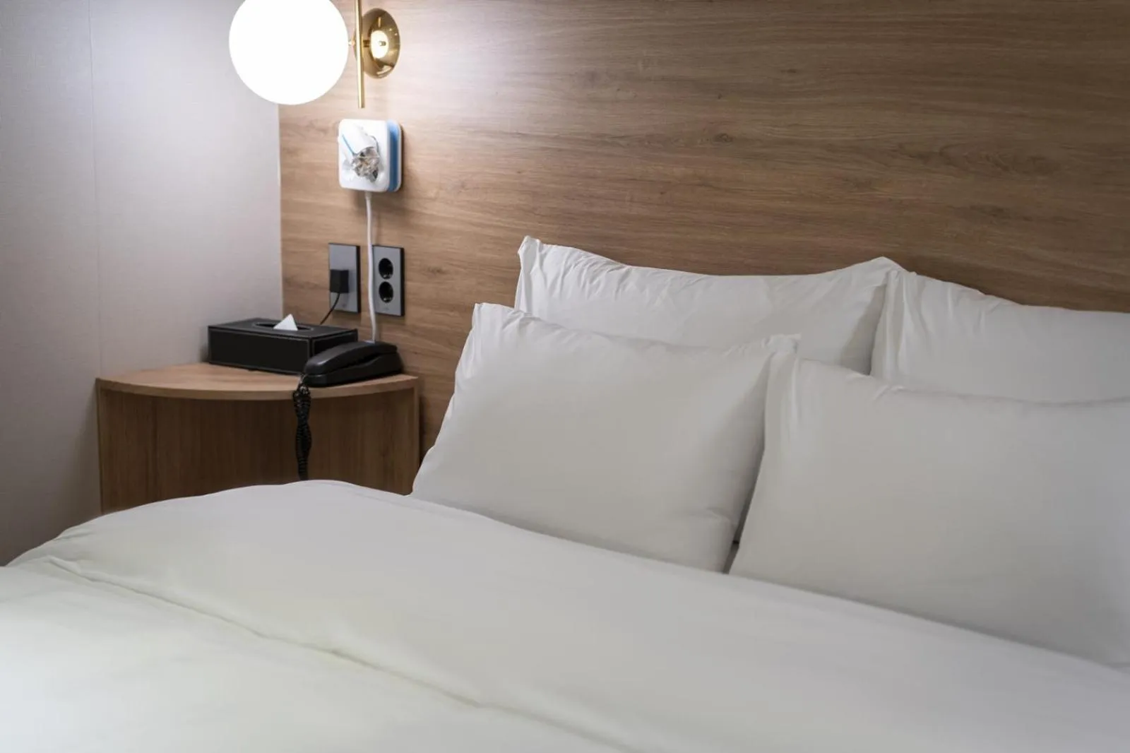 Bed in Goyo37 Hotel Osan by Aank