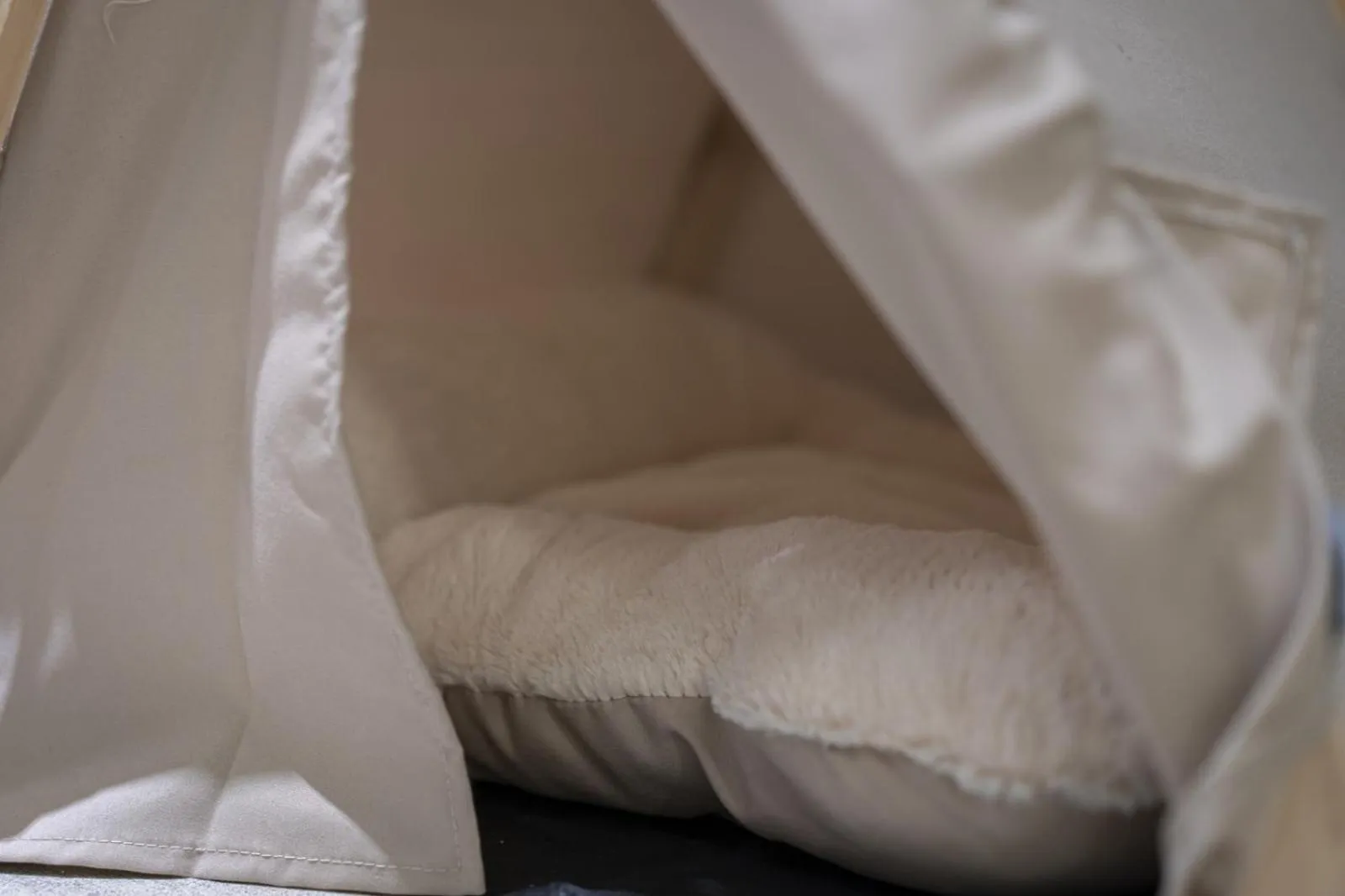 Bed in Goyo37 Hotel Osan by Aank