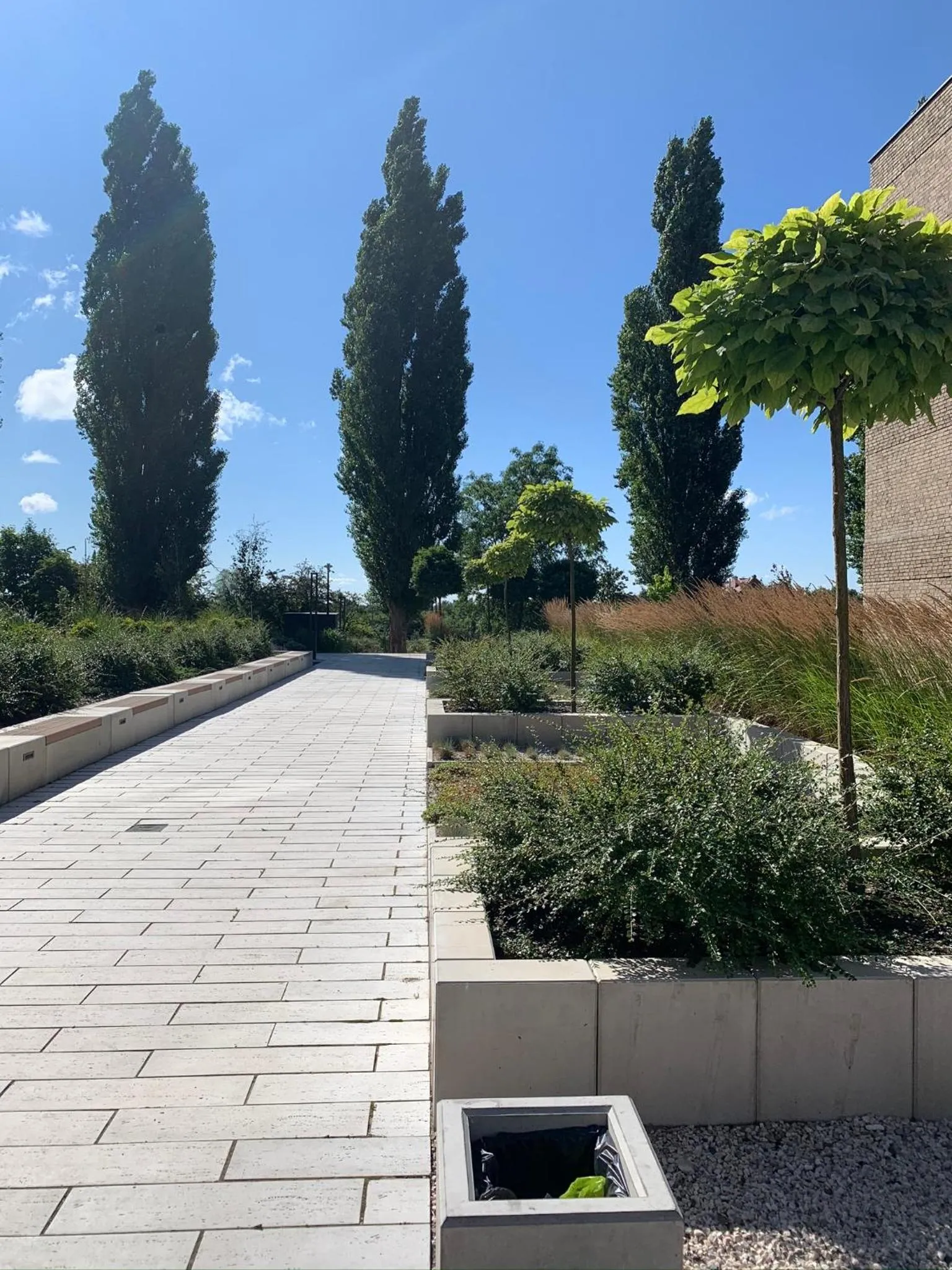 Baltic Riviera Apartments - Garden Sanctuary Retreat