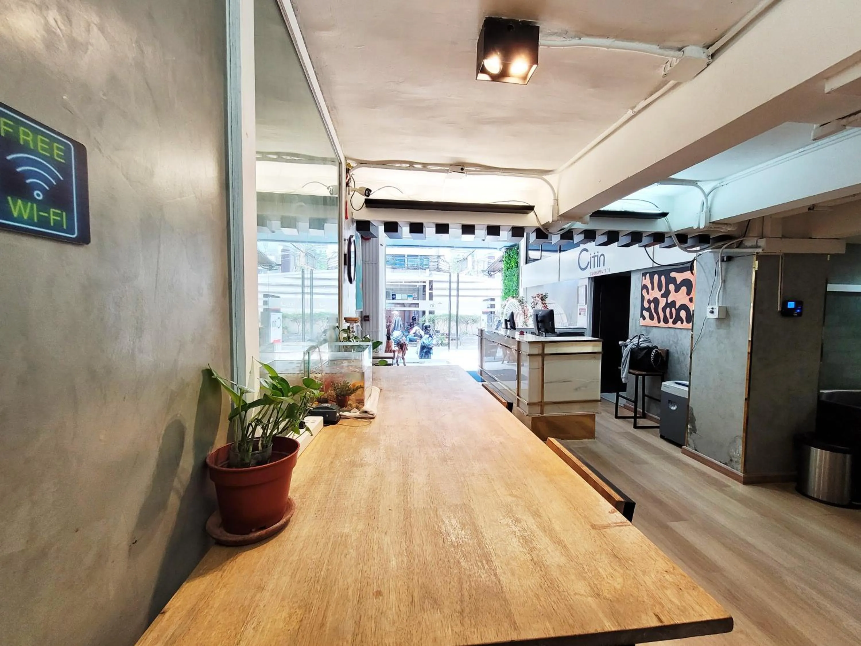 Lobby or reception in Citin Sukhumvit 11 Nana Bangkok by Compass Hospitality