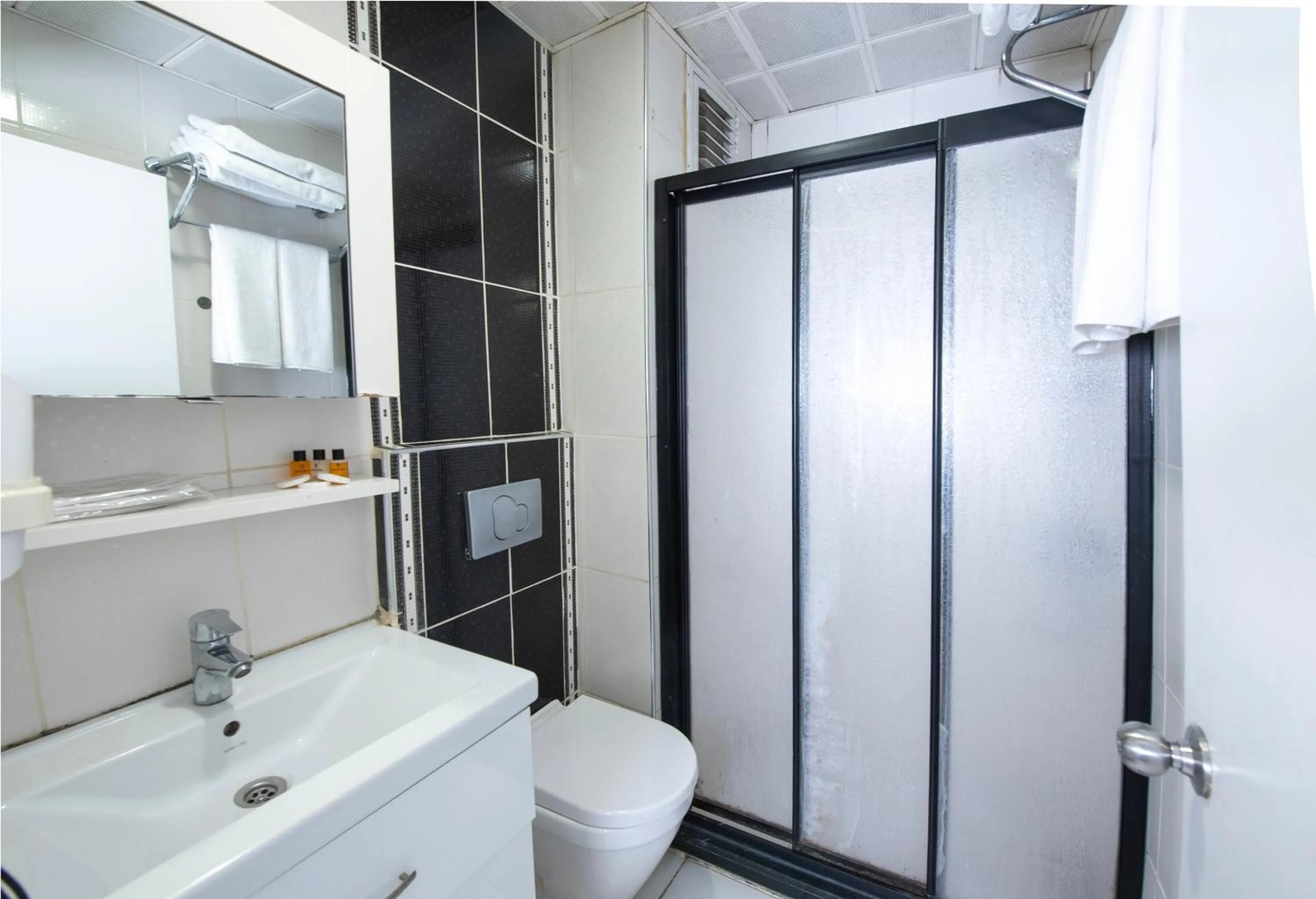 Bathroom in GRAND VATAN HOTEL