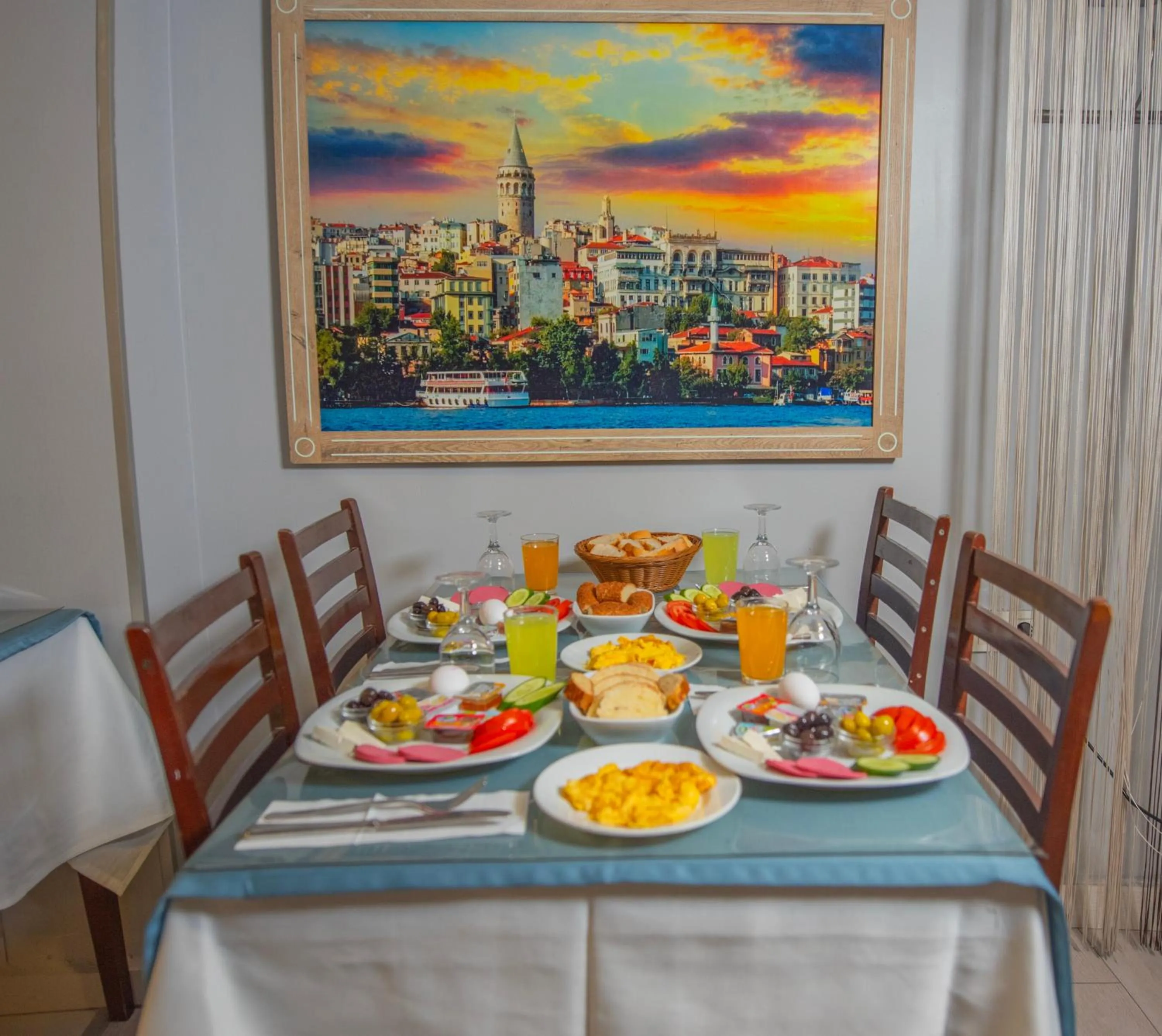 Breakfast in GRAND VATAN HOTEL