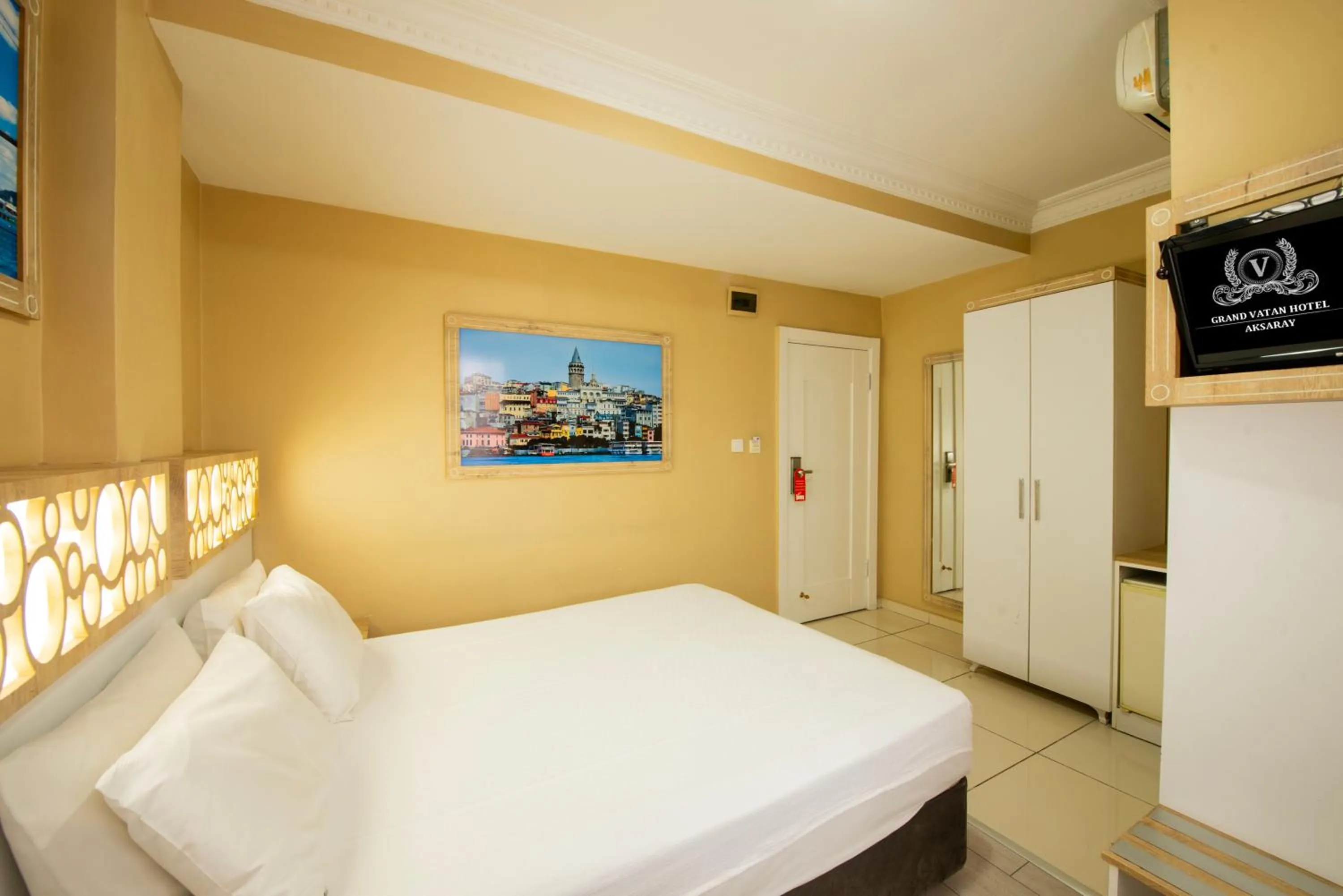 Photo of the whole room, Bed in GRAND VATAN HOTEL