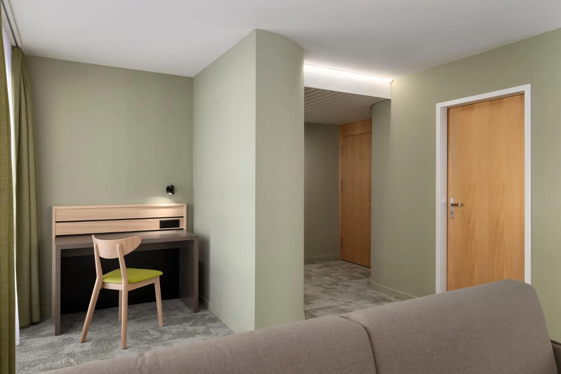 Photo of the whole room in flexymotel Buchs