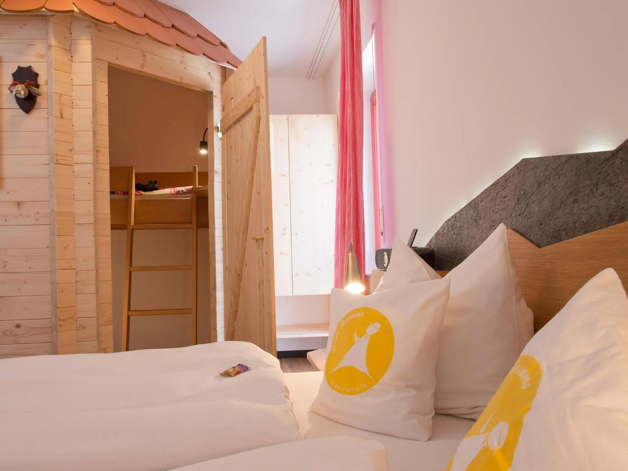 Photo of the whole room, Bed in Avenon Privat-Hotel Am Steinberg