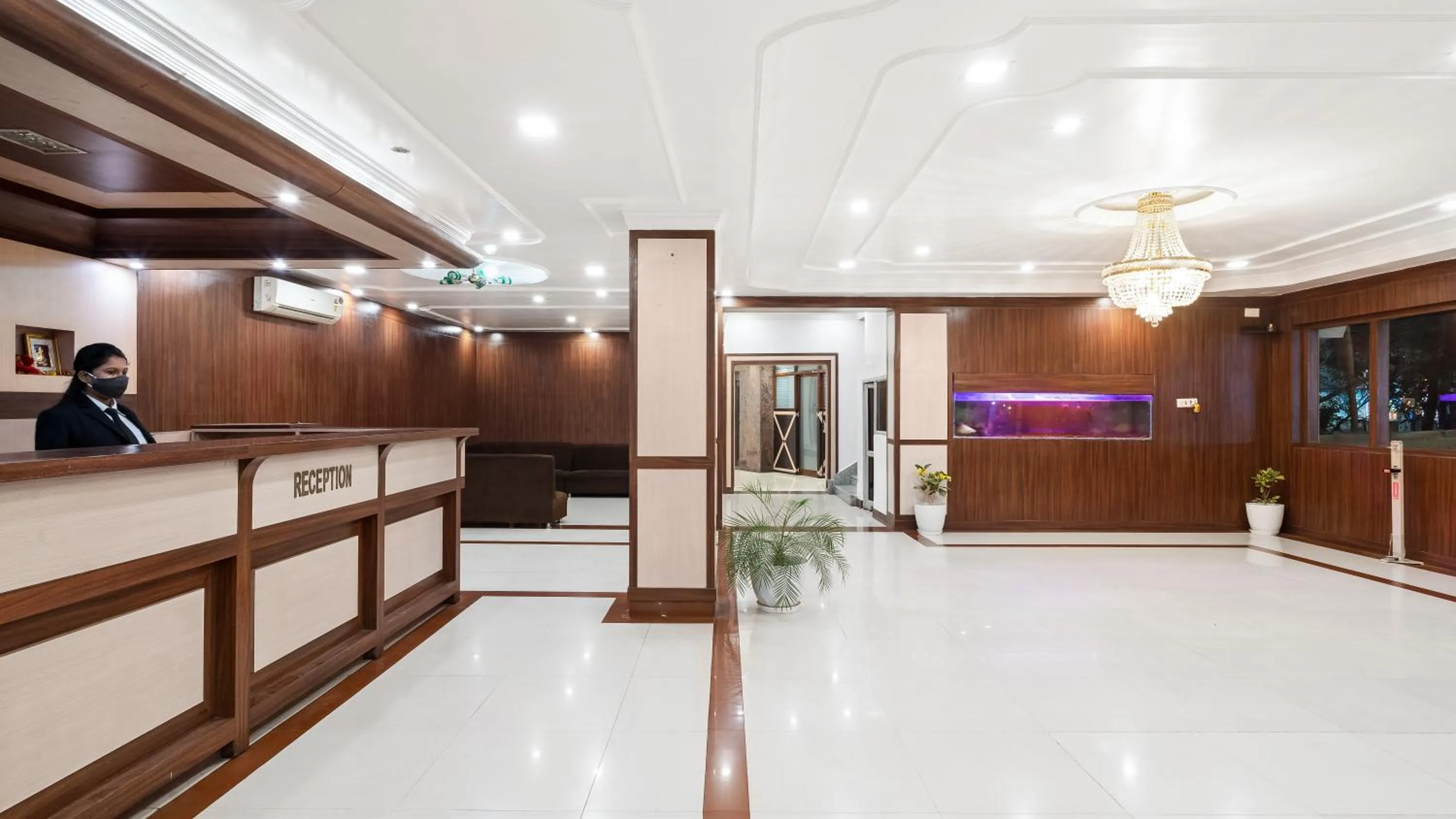 Lobby or reception in Niranjana Hotel Bodhgaya