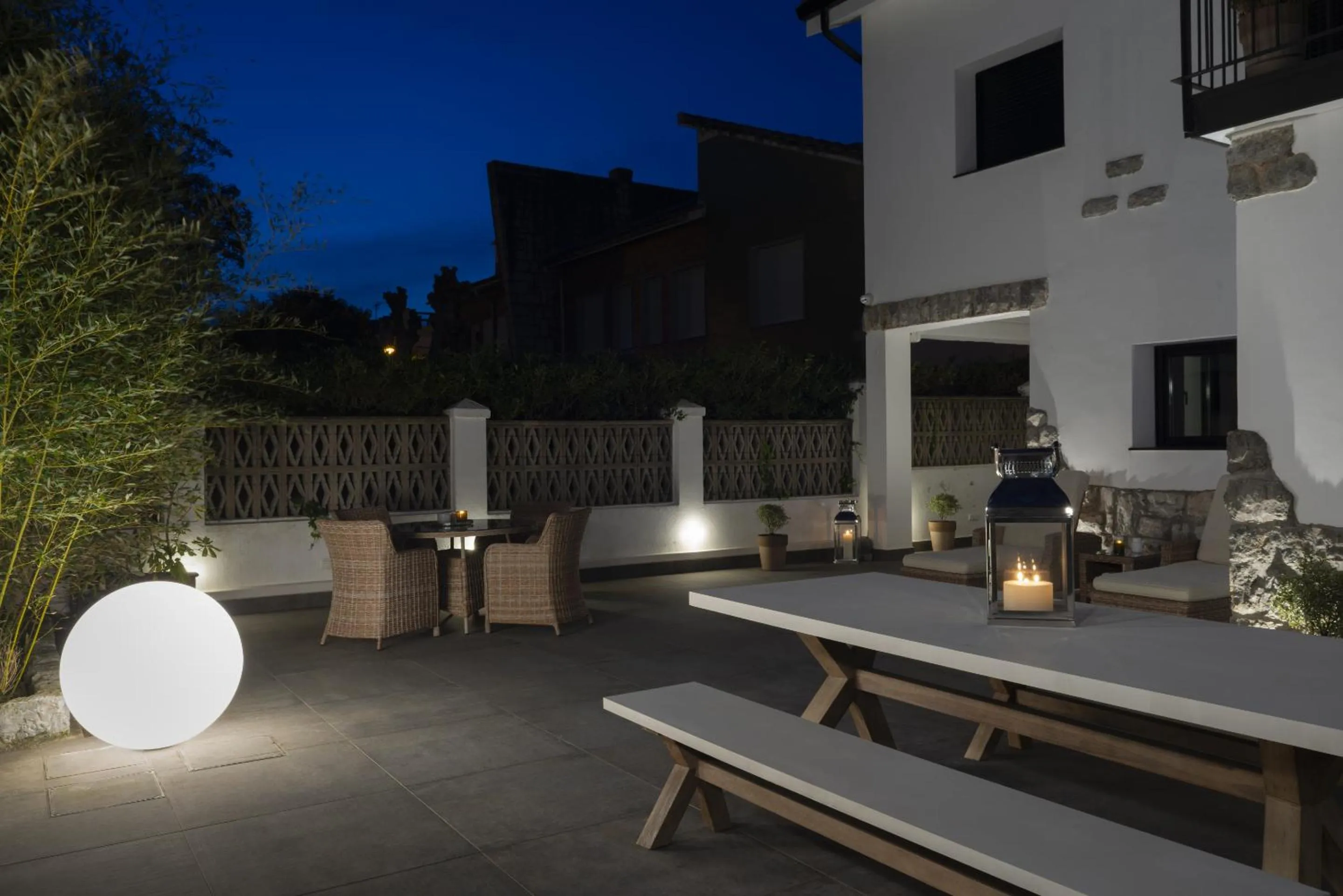 Patio in La Playa Suites Suances