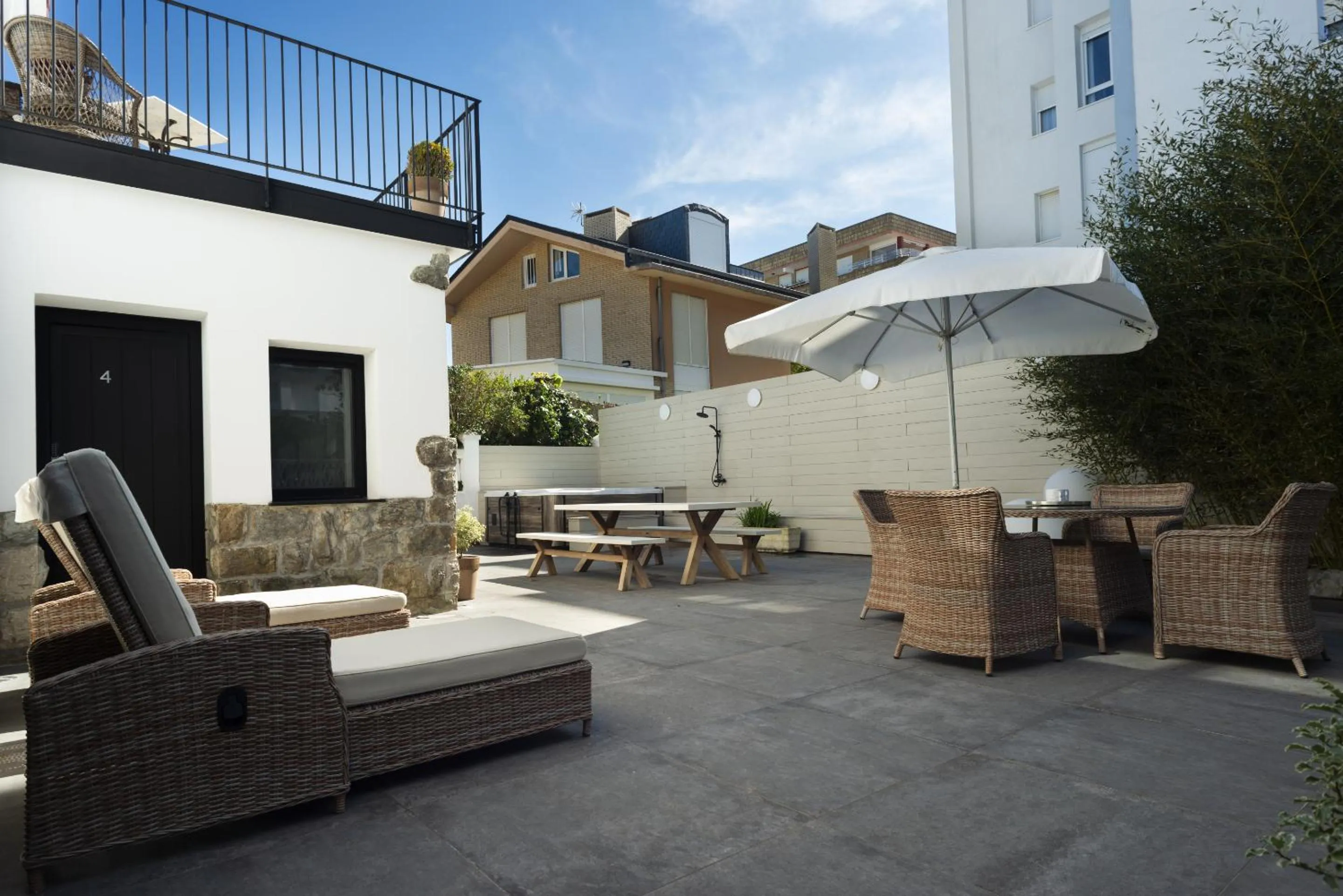 Patio in La Playa Suites Suances