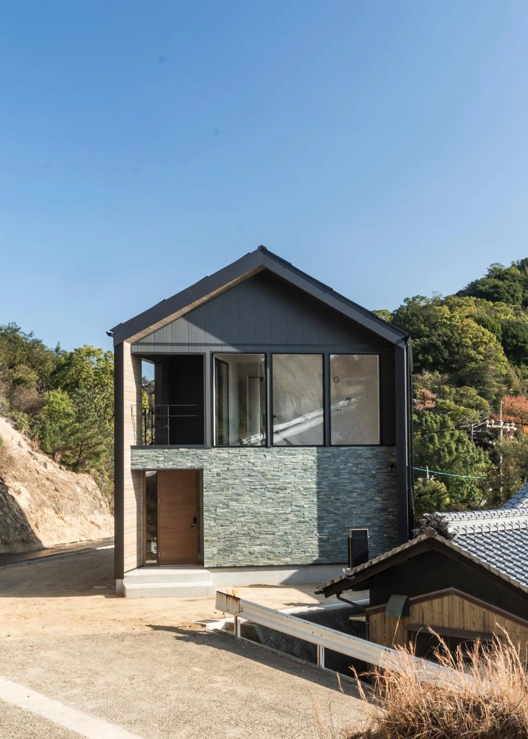Facade/entrance in BATONWORKS Naoshima