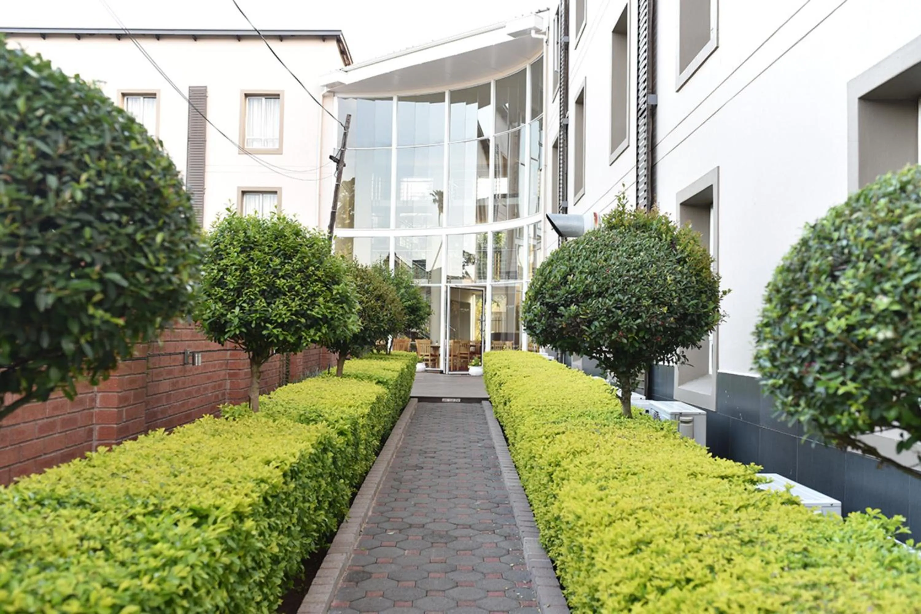 Garden in Regal Inn PMBurg