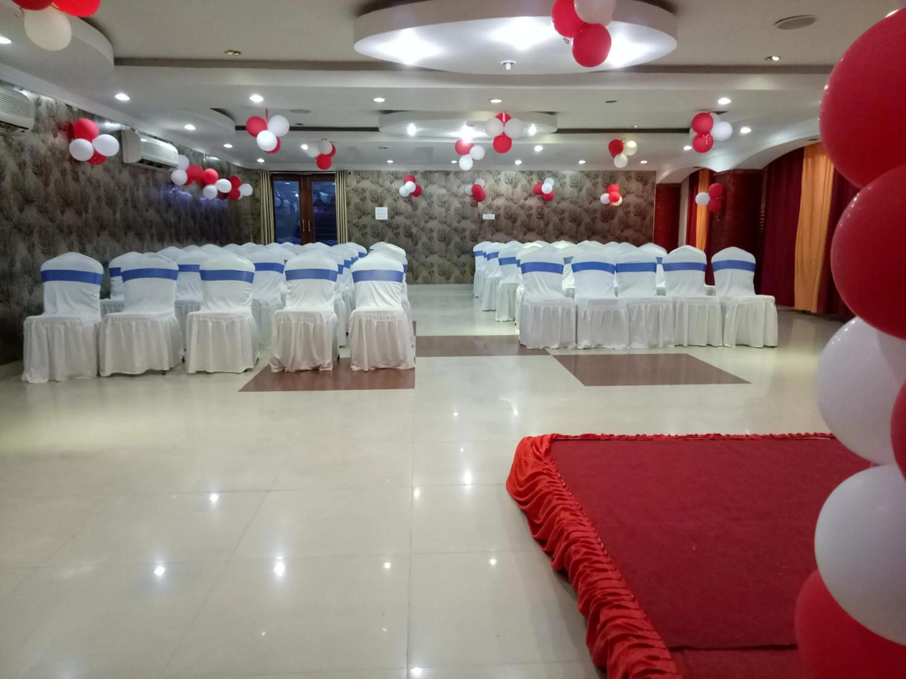 Seating area in Hotel Taj Darbar